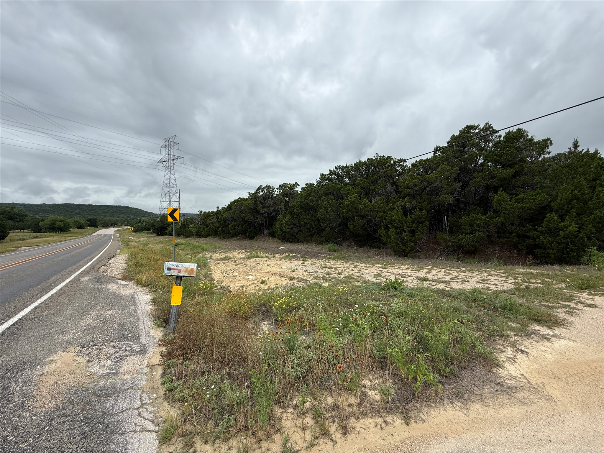 main property photo 11