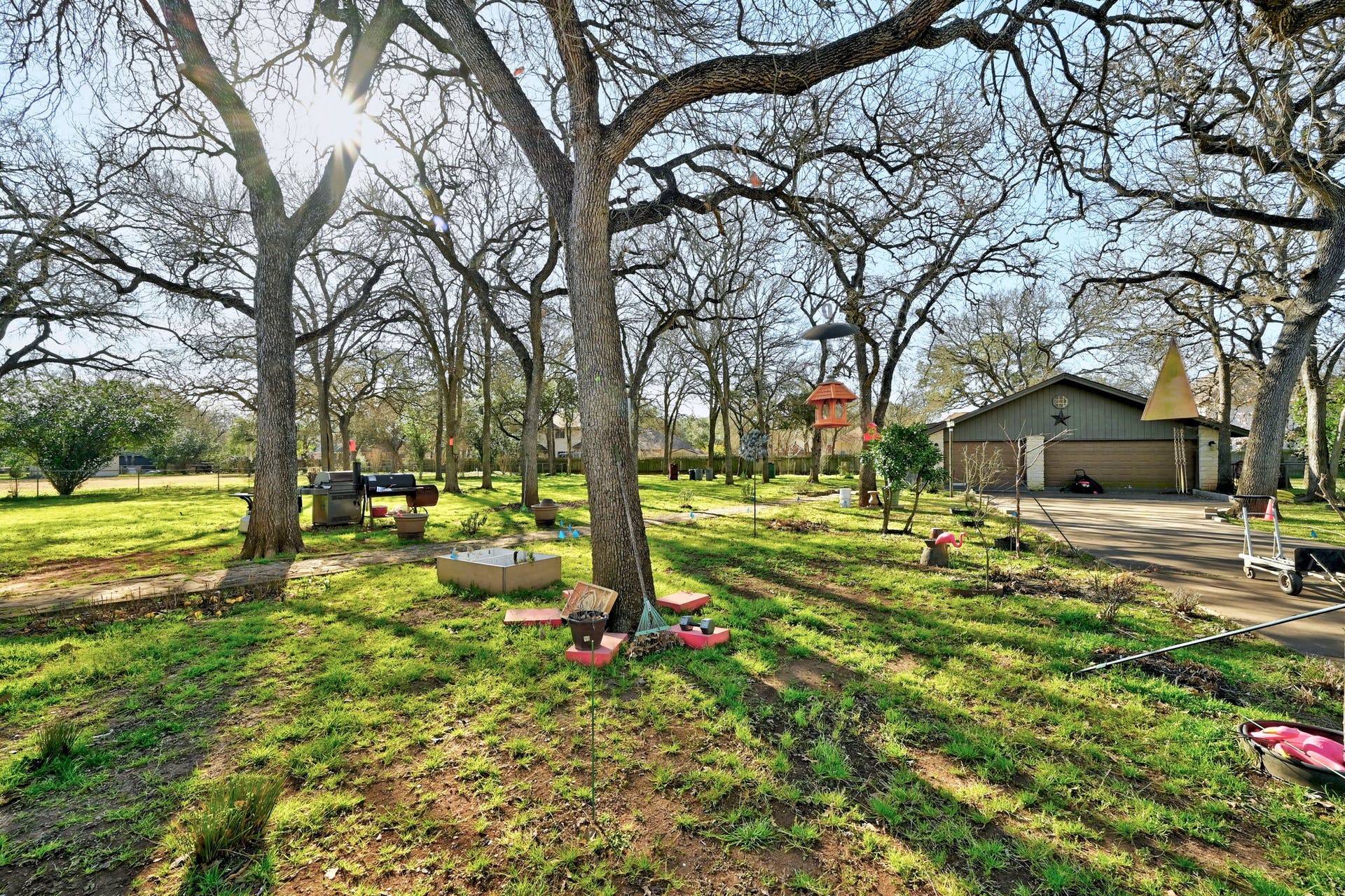 main property photo 26
