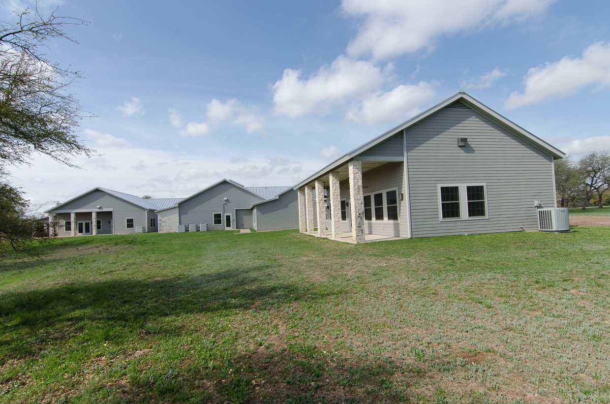 main property photo 26