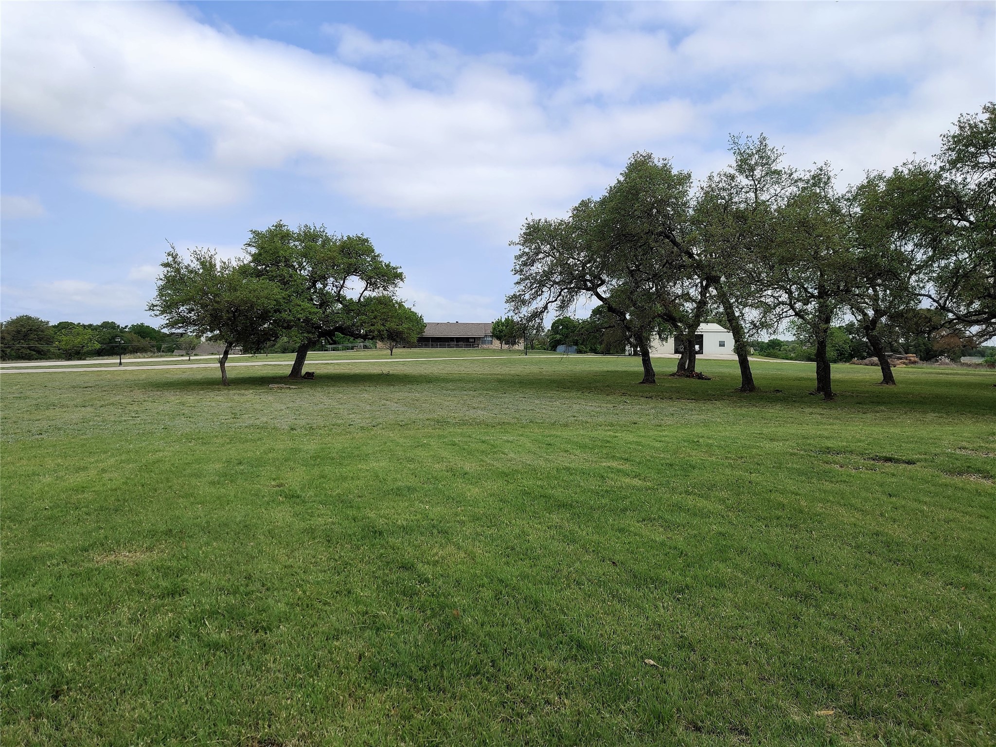 main property photo 31