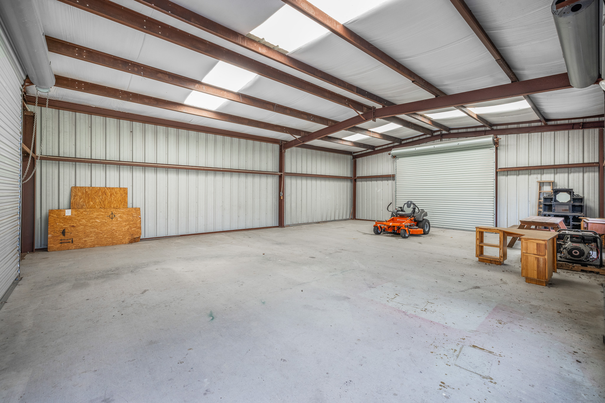 main property photo 11