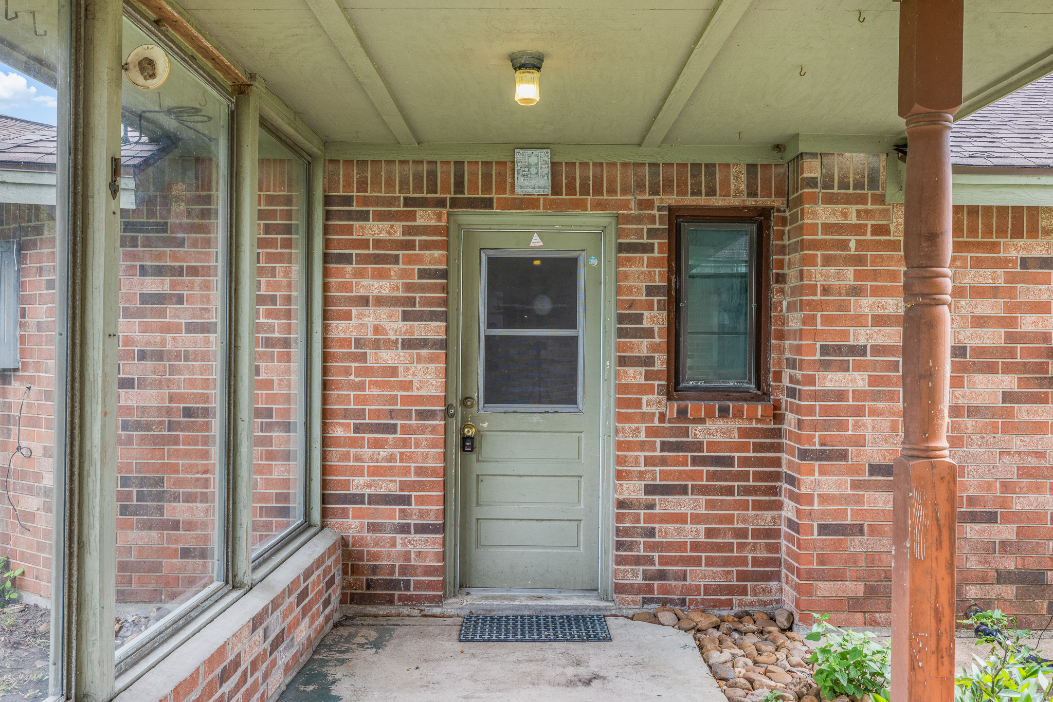 main property photo 31
