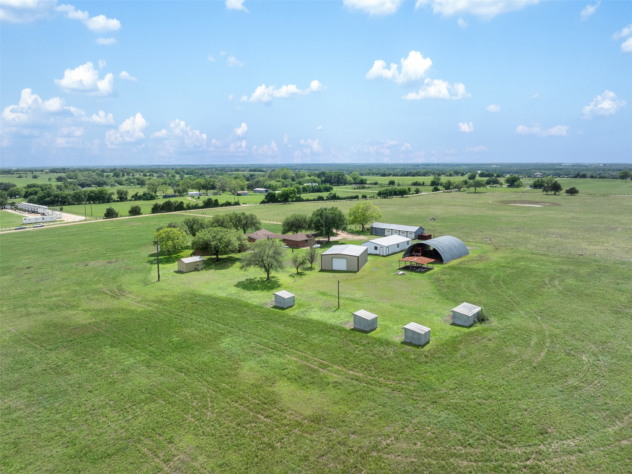 main property photo 8