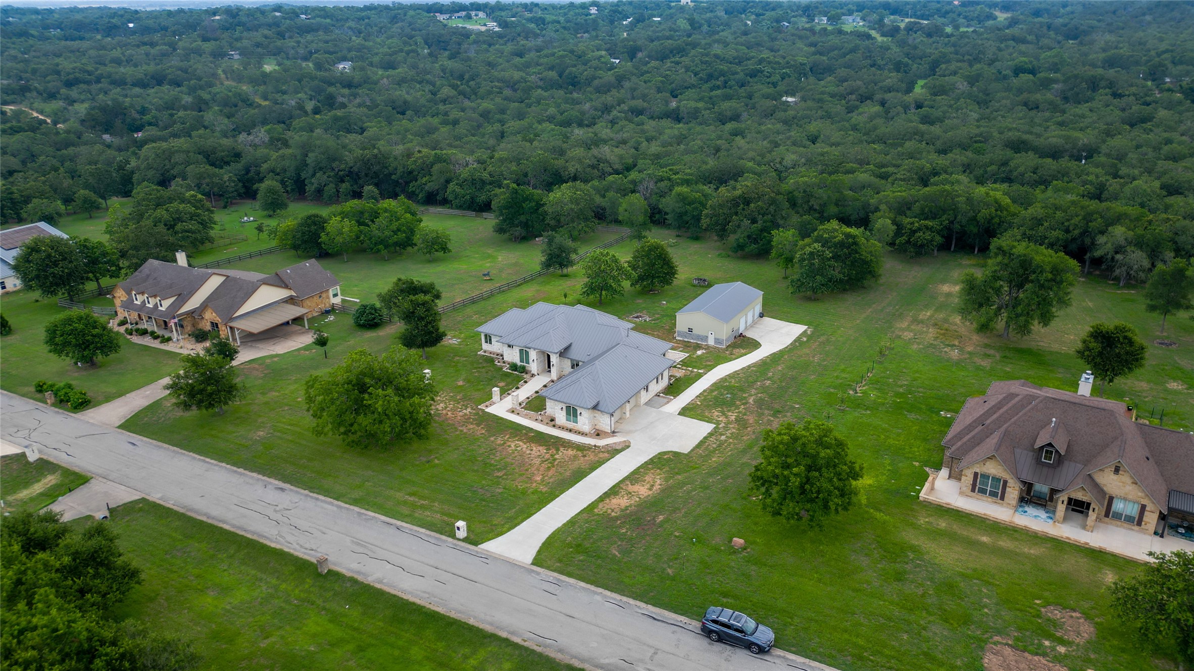 main property photo 27