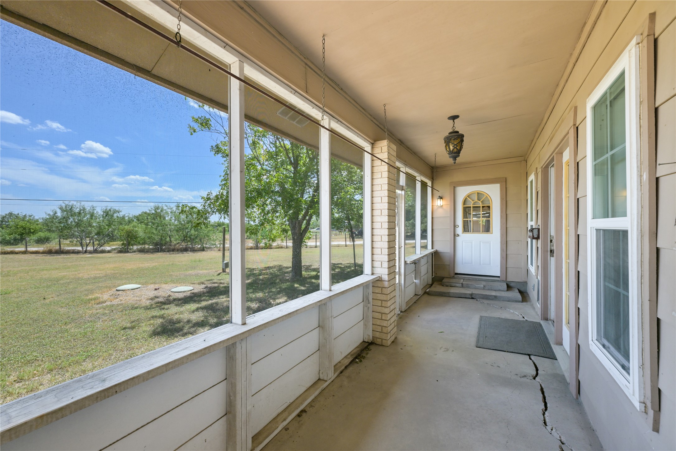 main property photo 27