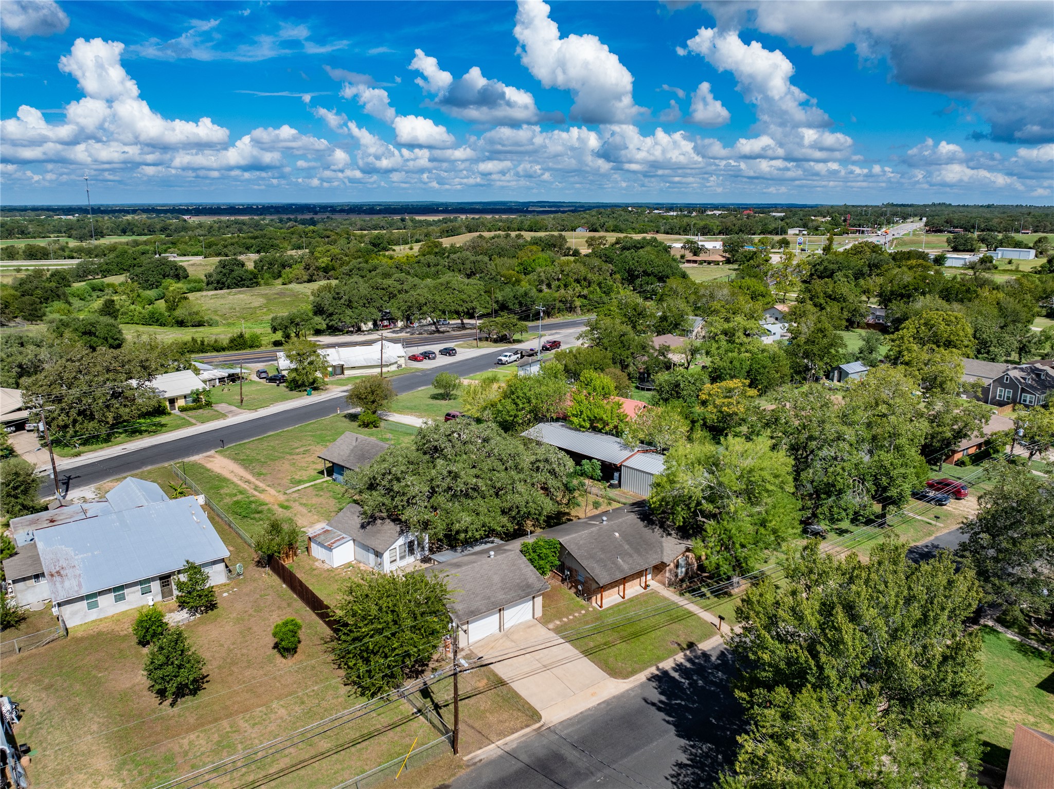 main property photo 29