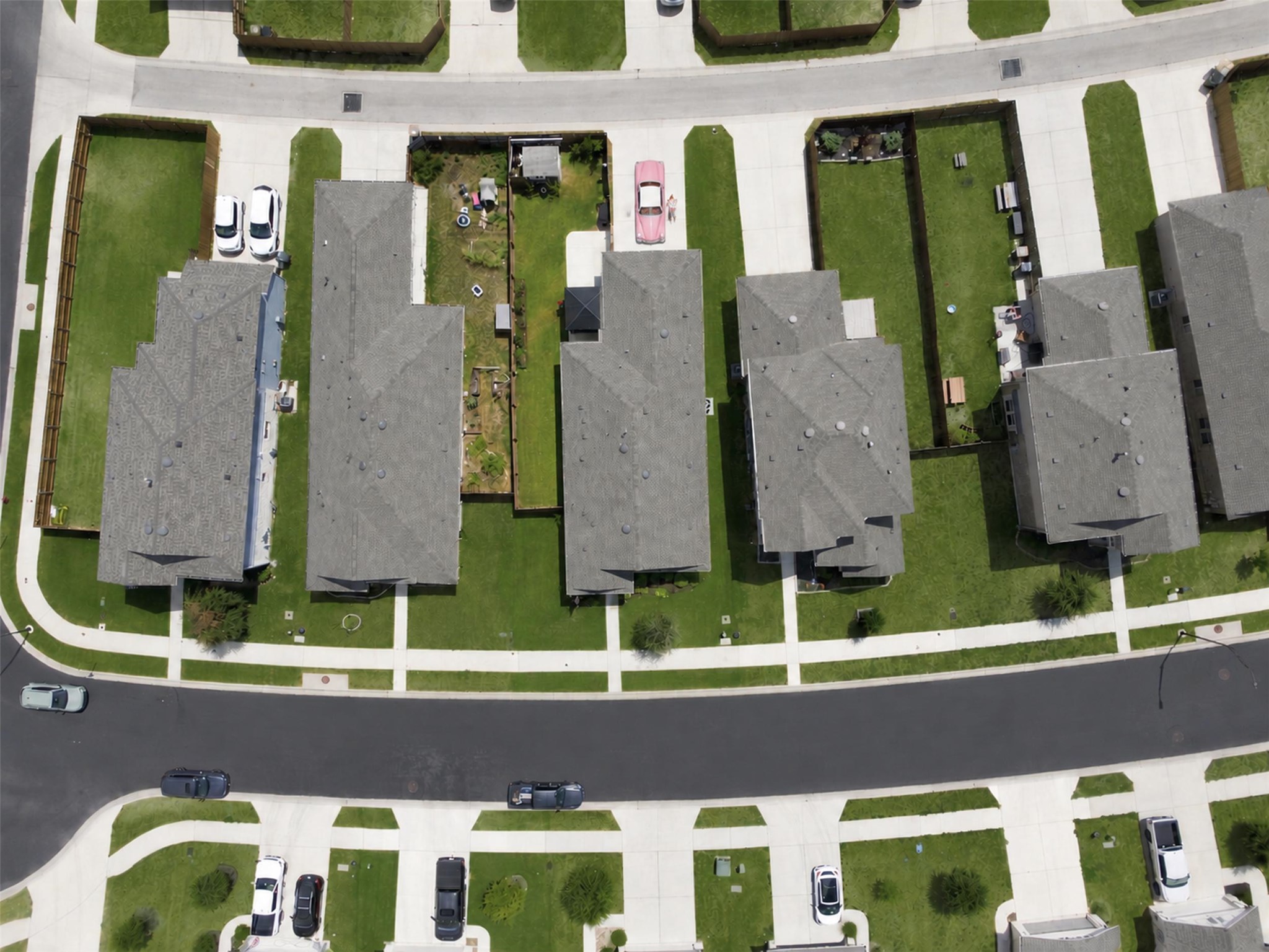 main property photo 31