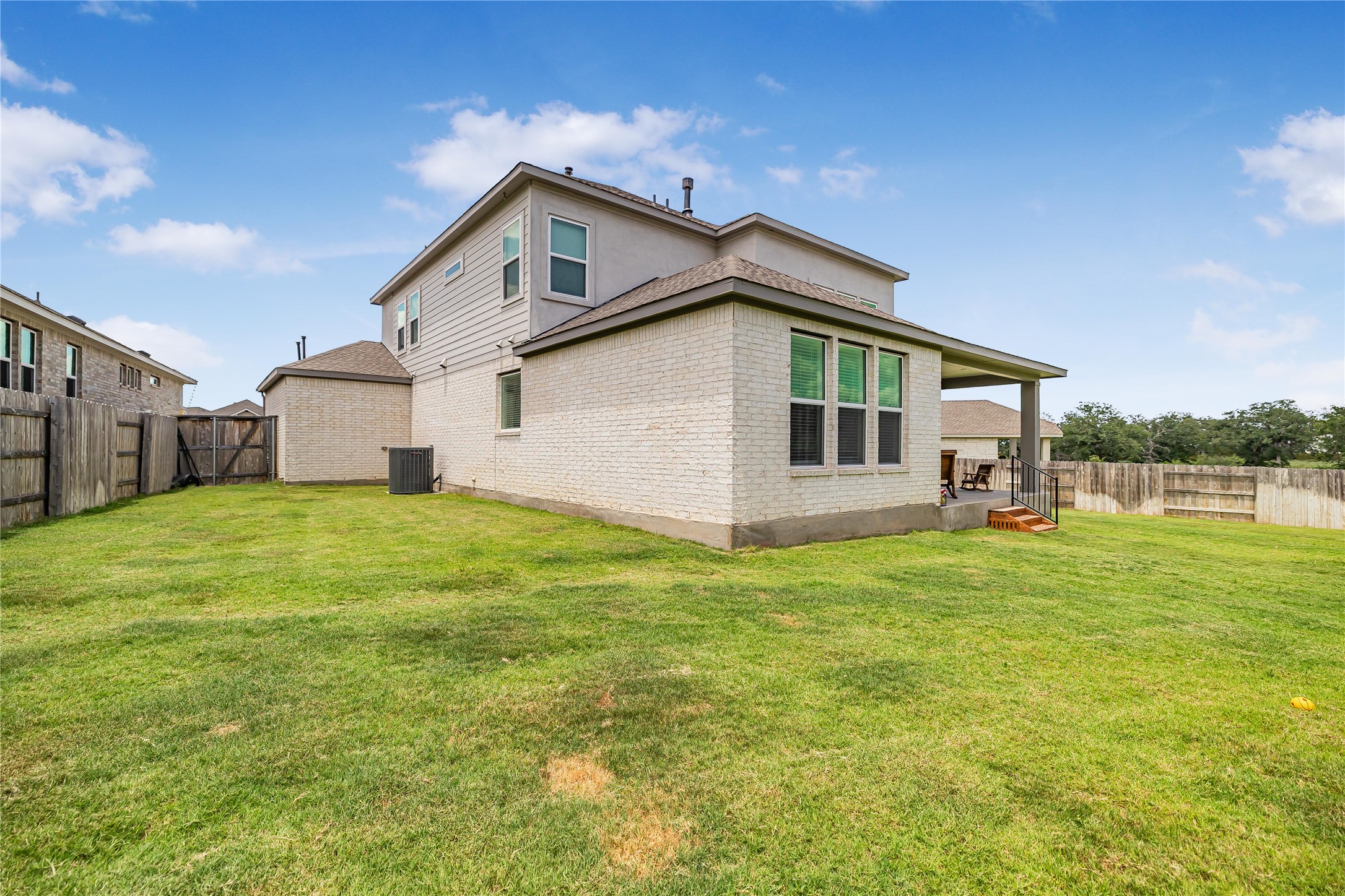 main property photo 35