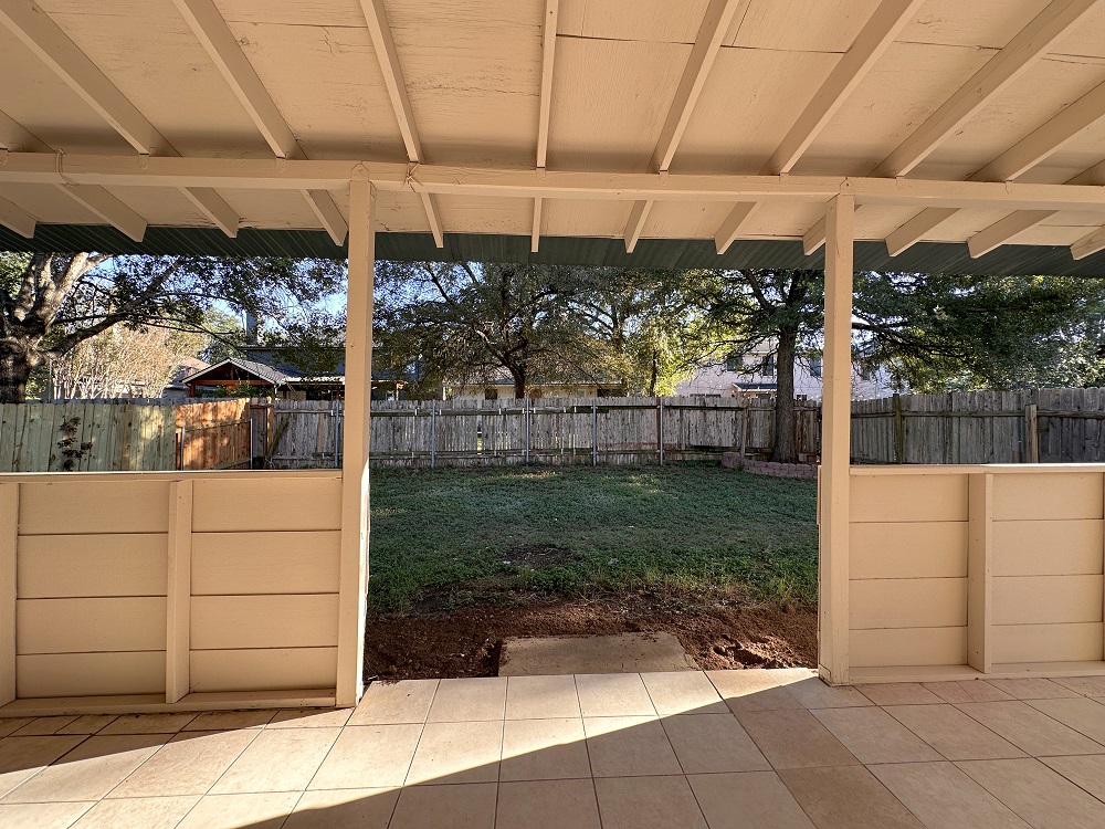 main property photo 20