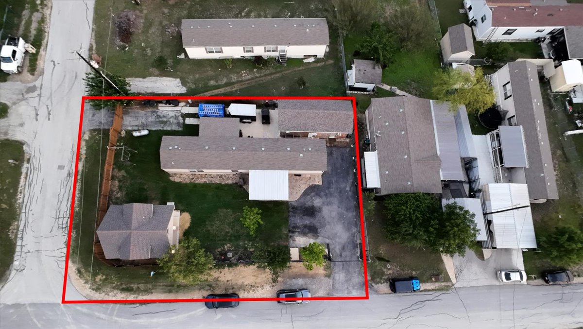 main property photo 27
