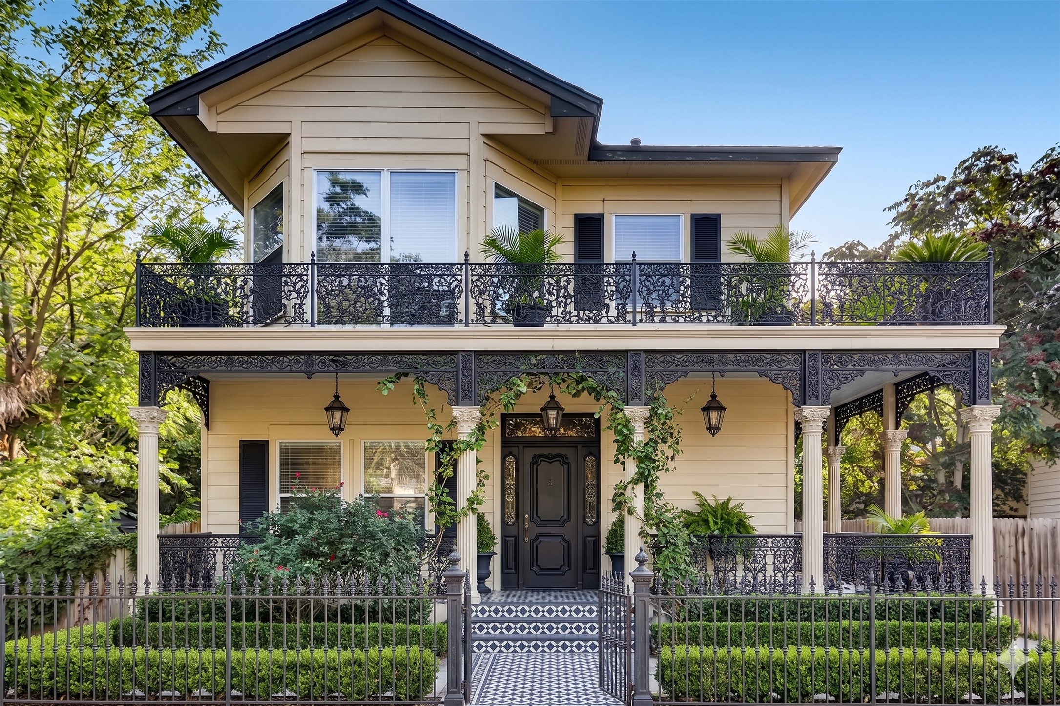 main property photo 34