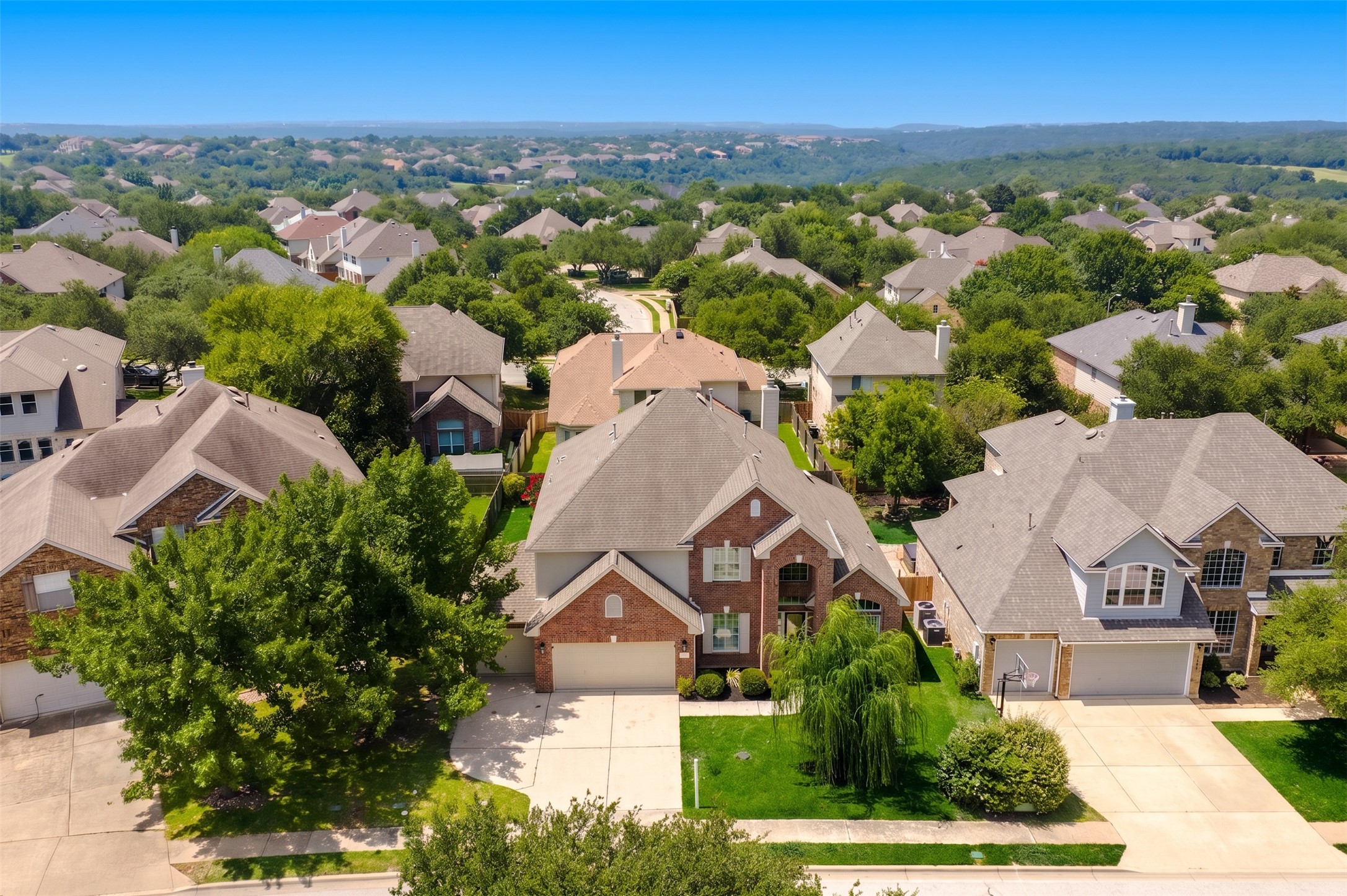 main property photo 20