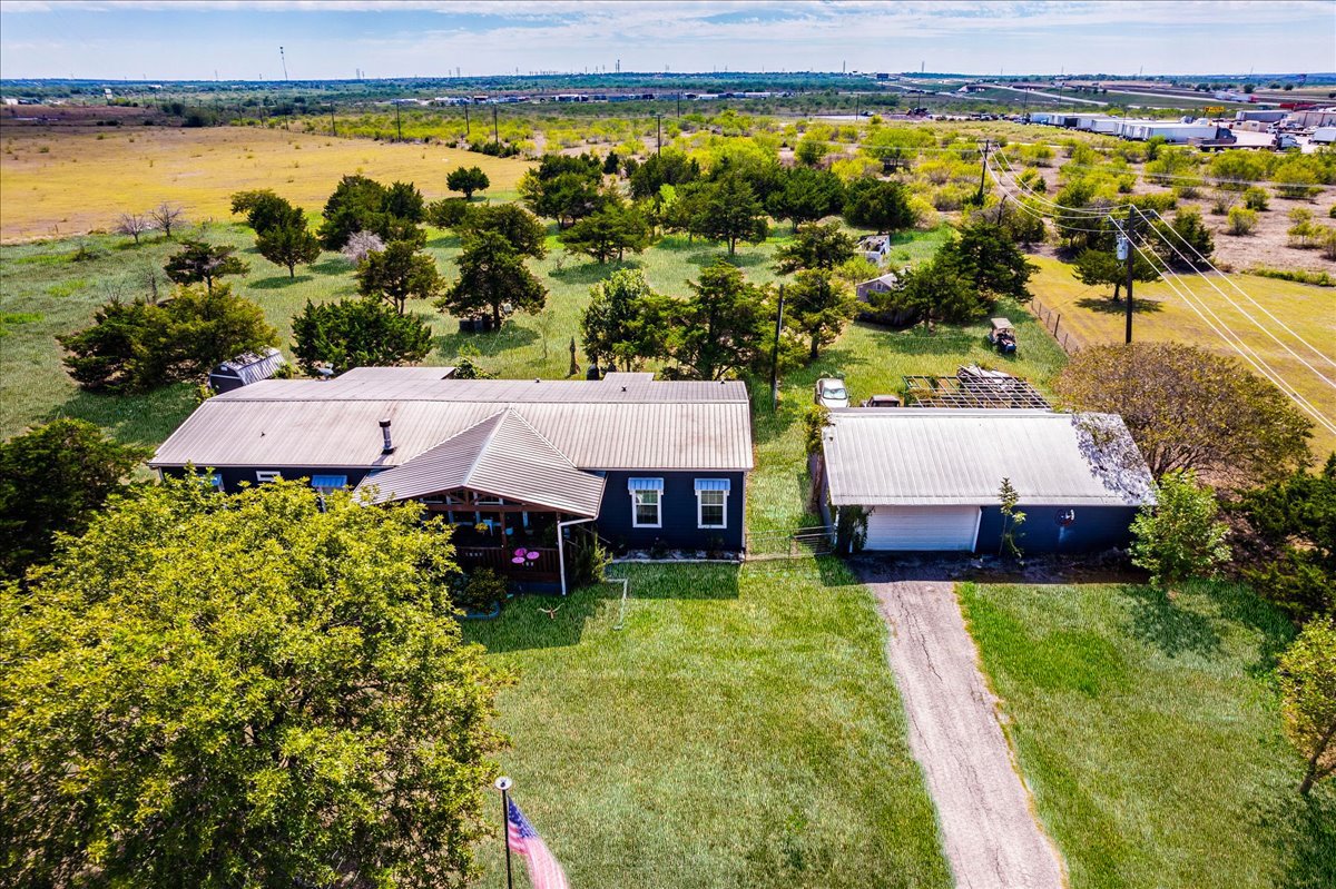 main property photo 3