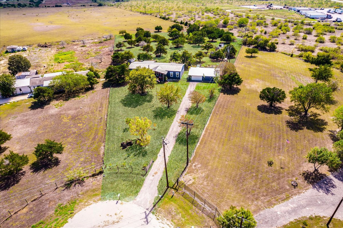 main property photo 34