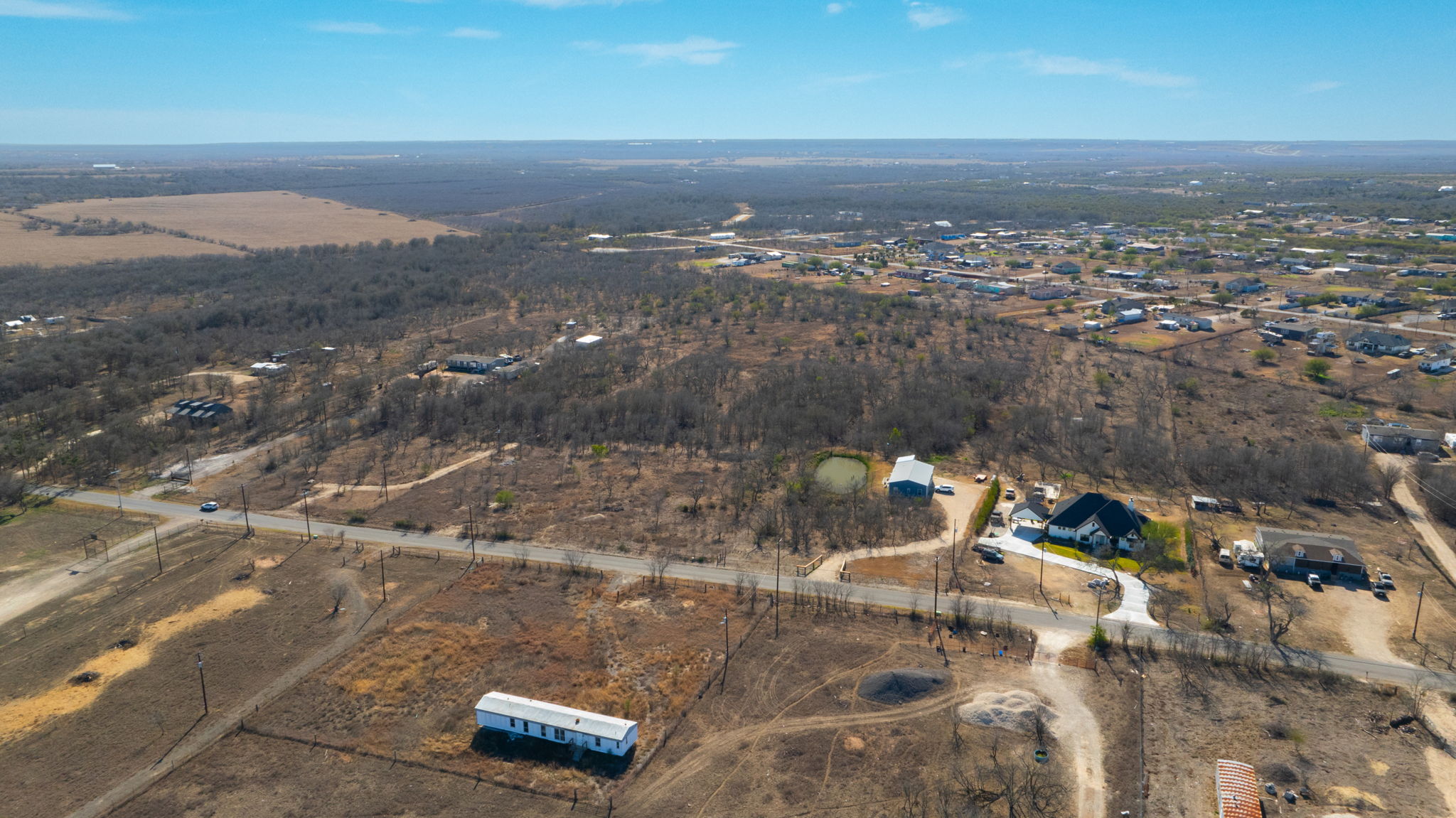 main property photo 4