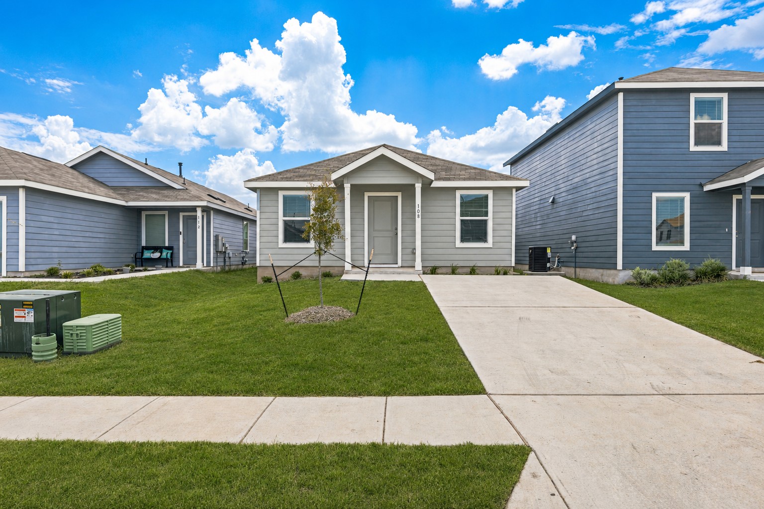 main property photo 14