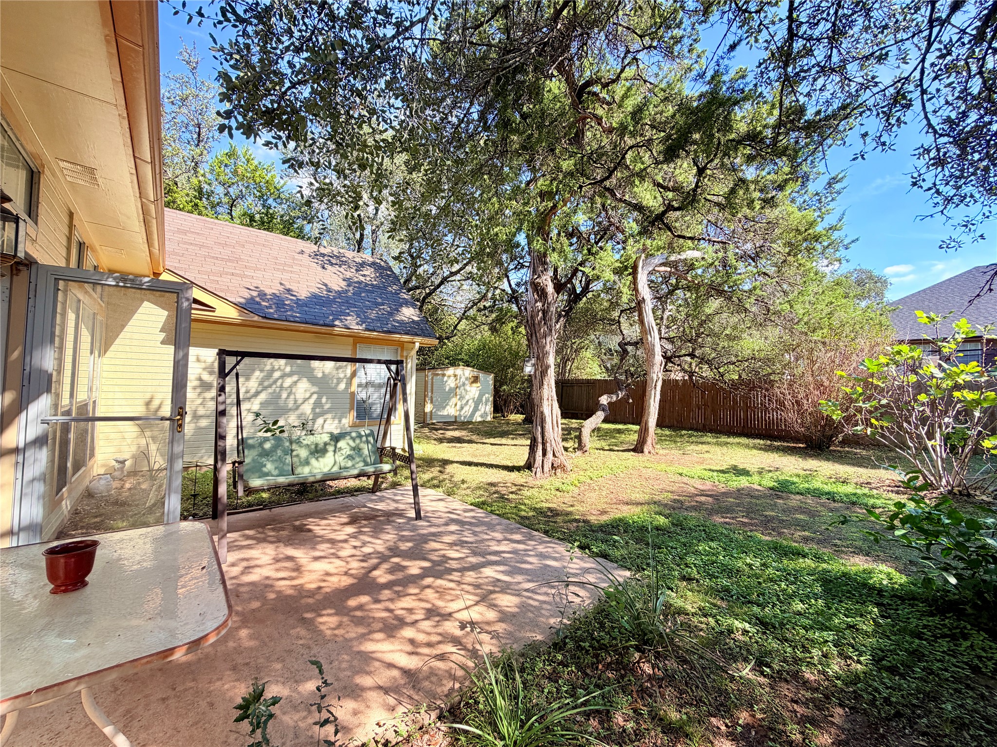 main property photo 35