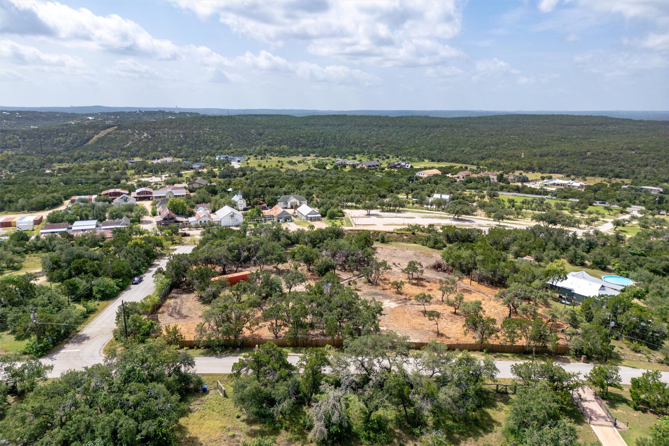 main property photo 12