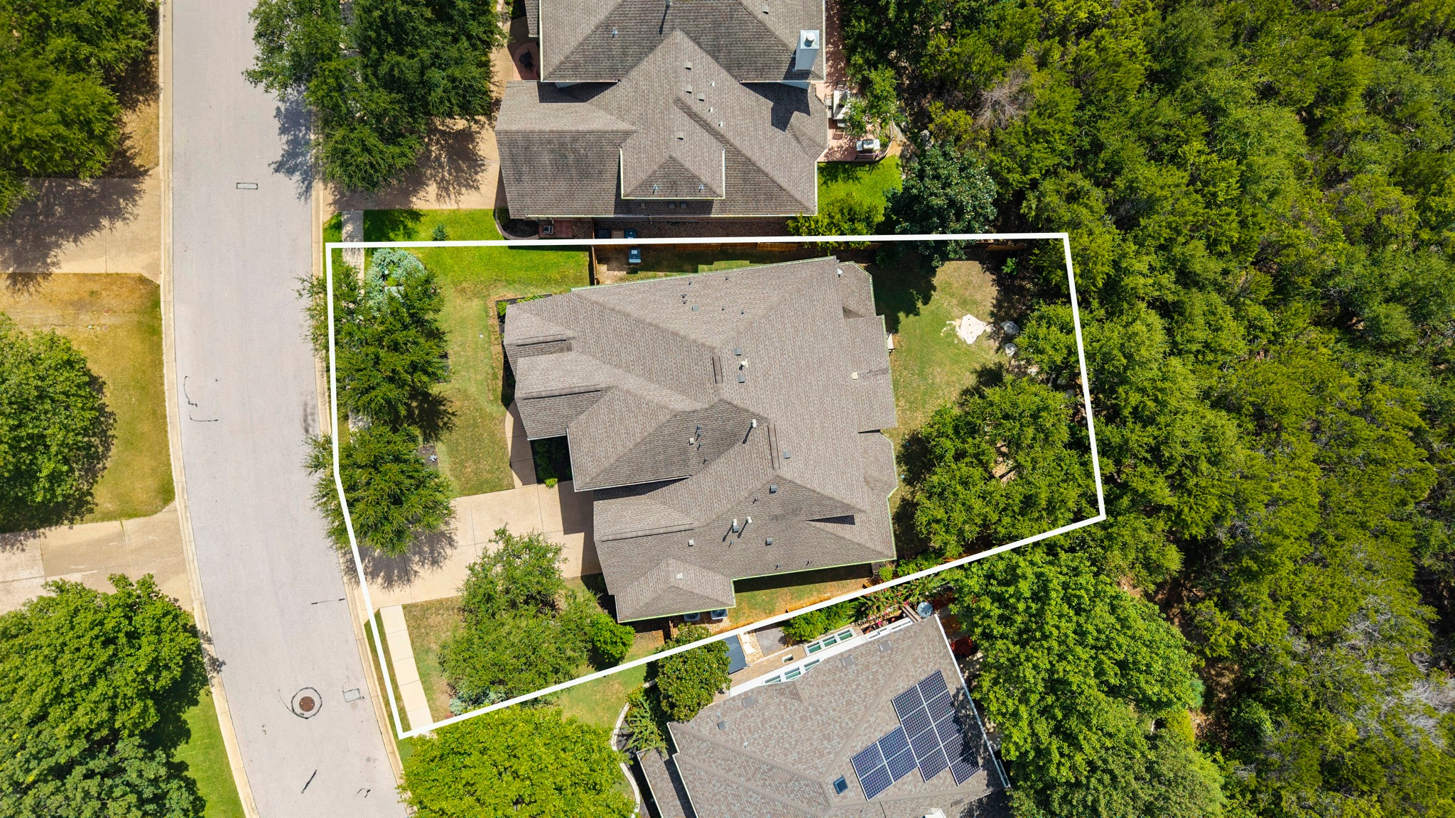 main property photo 38