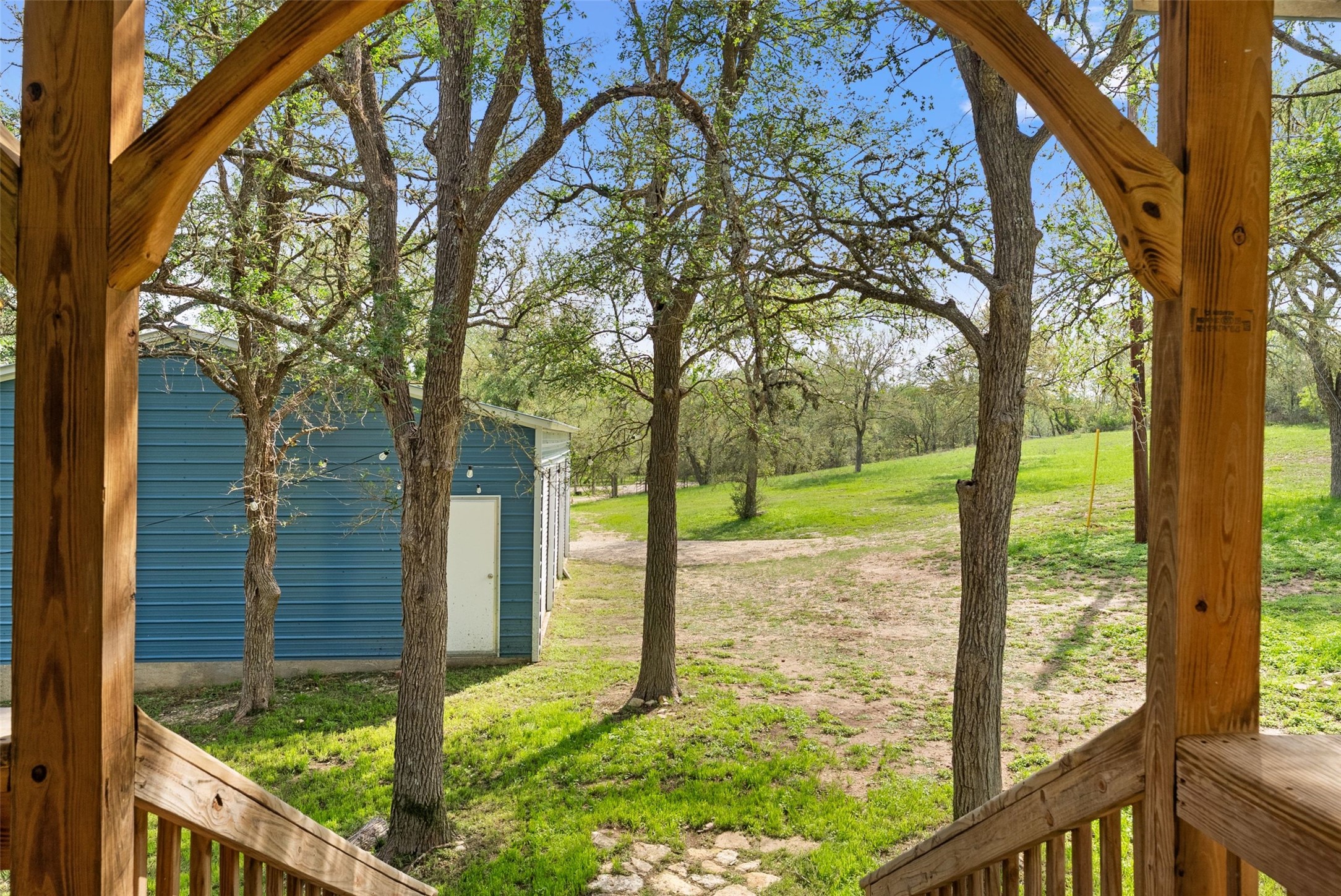 main property photo 24