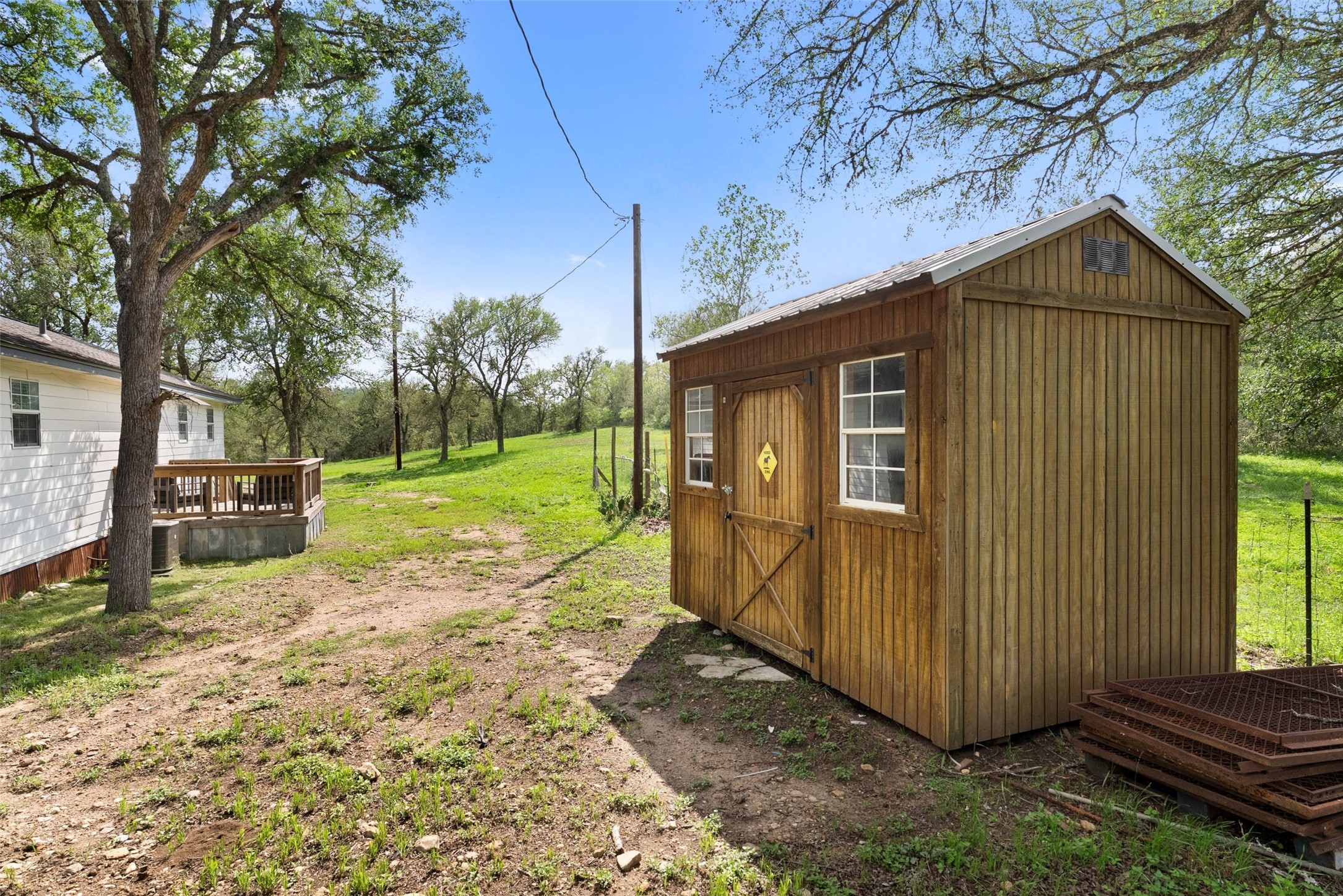 main property photo 27