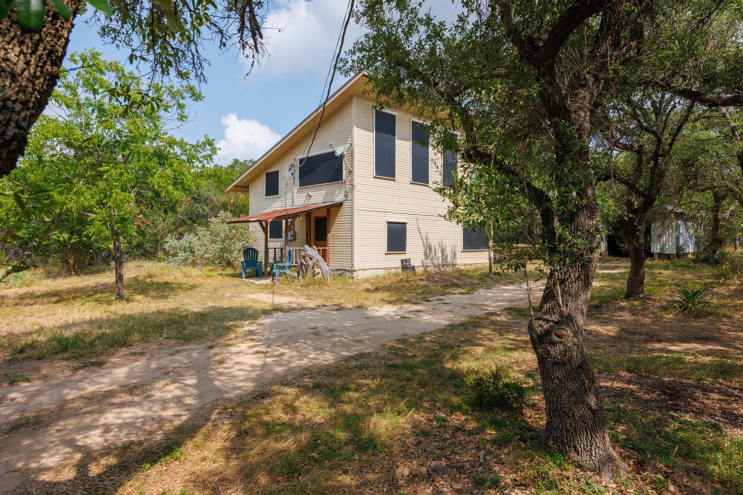 main property photo 12