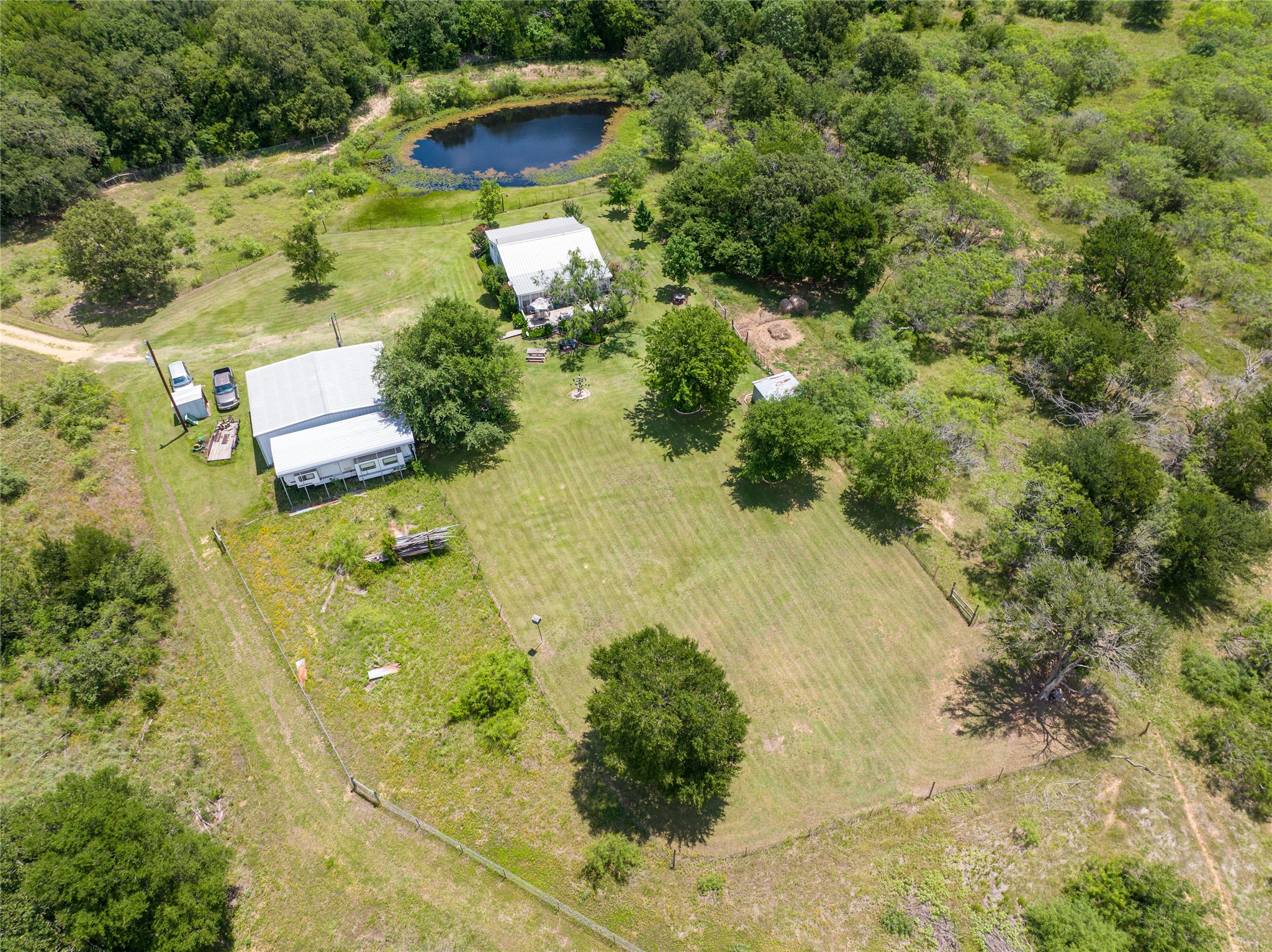 main property photo 34