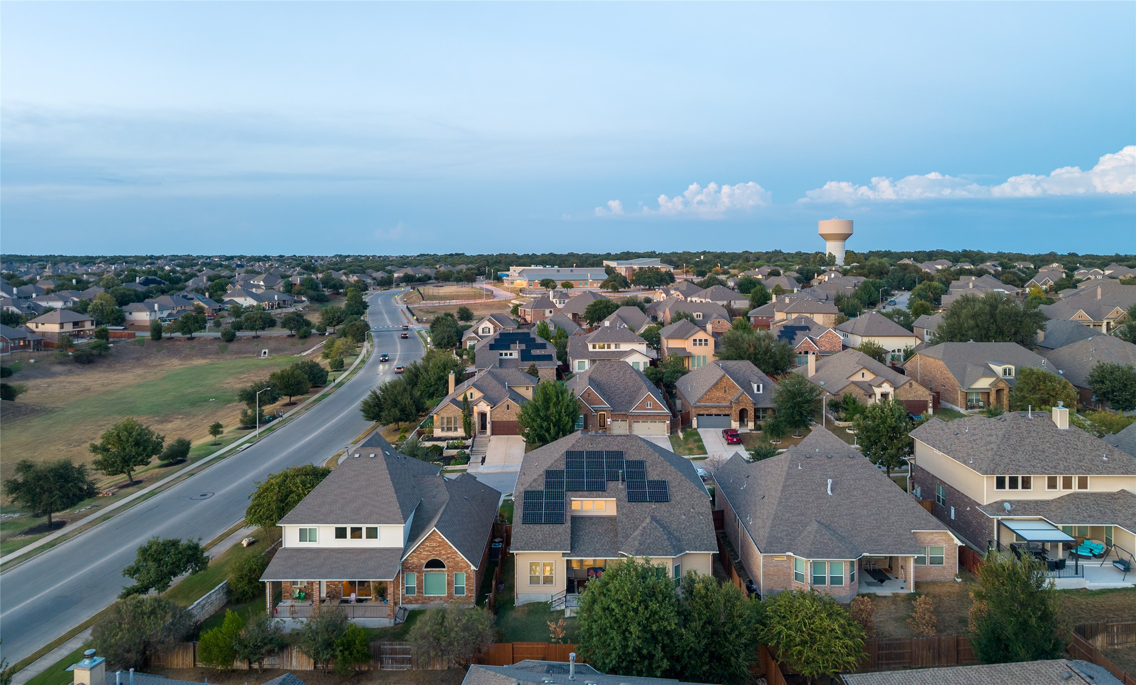main property photo 33