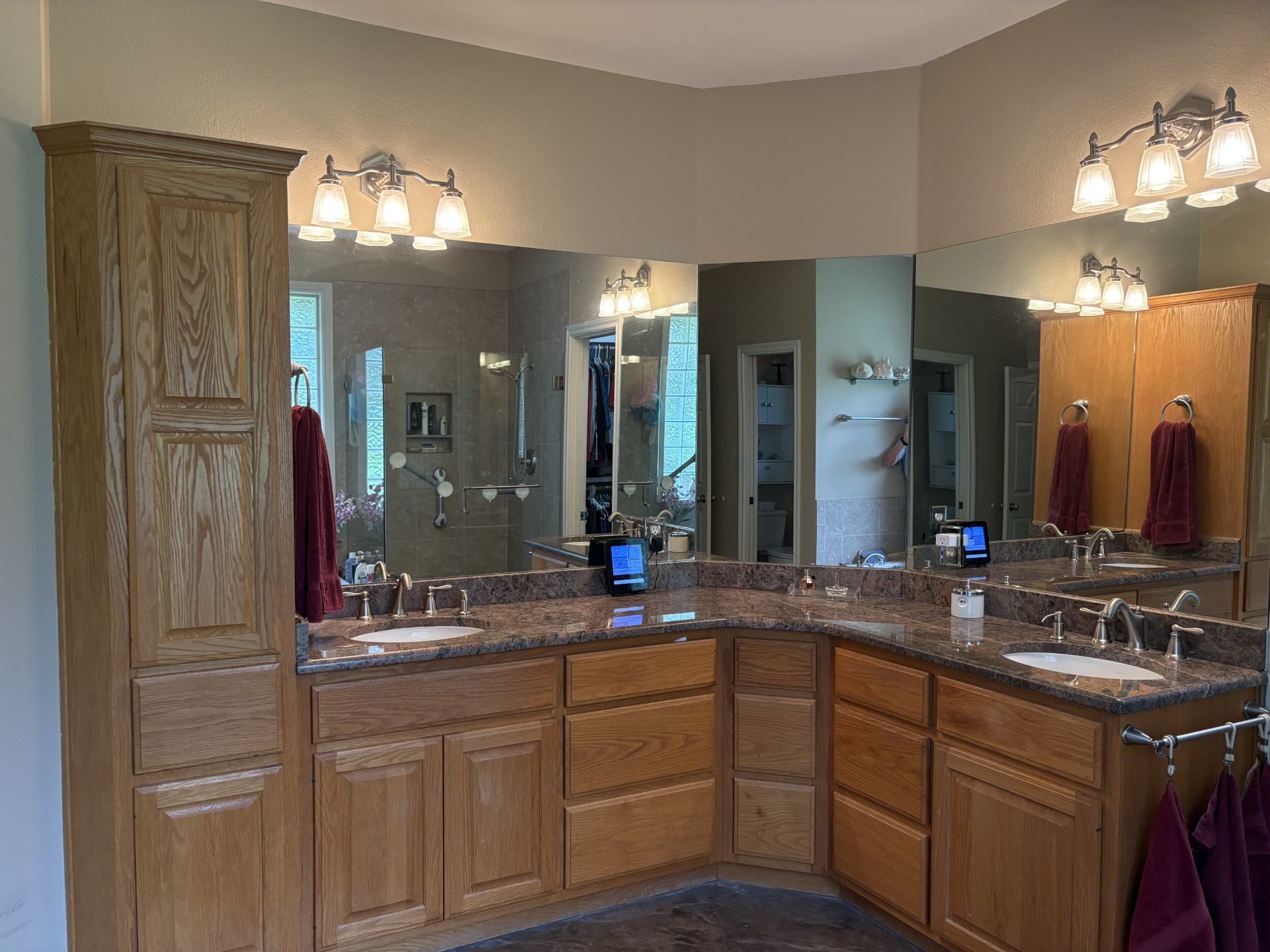 main property photo 34
