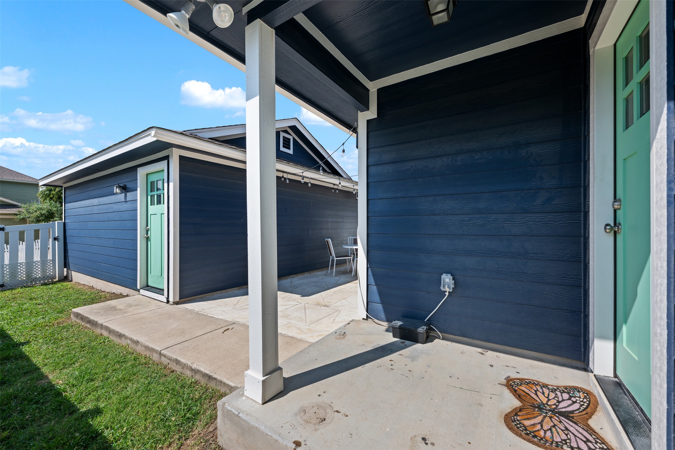 main property photo 35