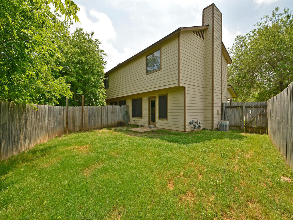 main property photo 8