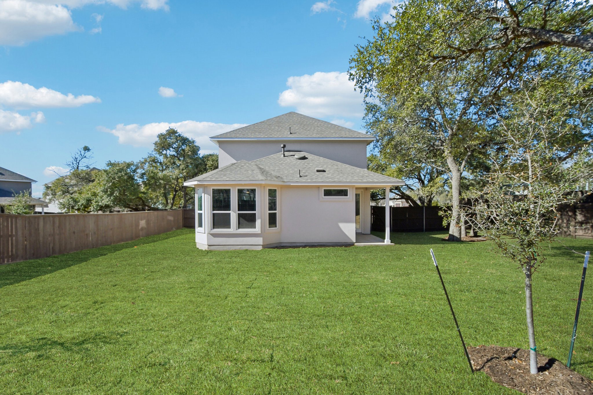 main property photo 37