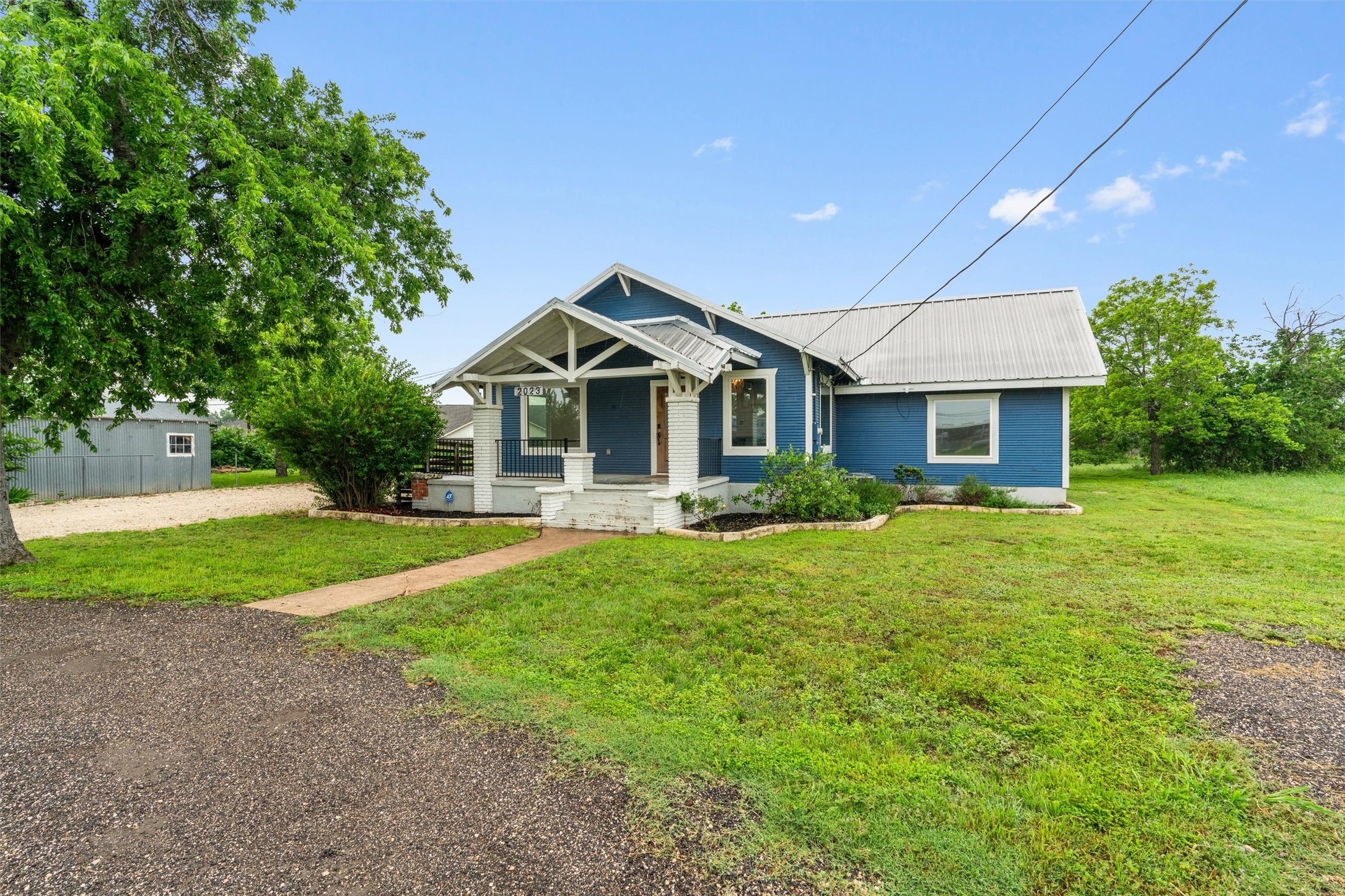 main property photo 2