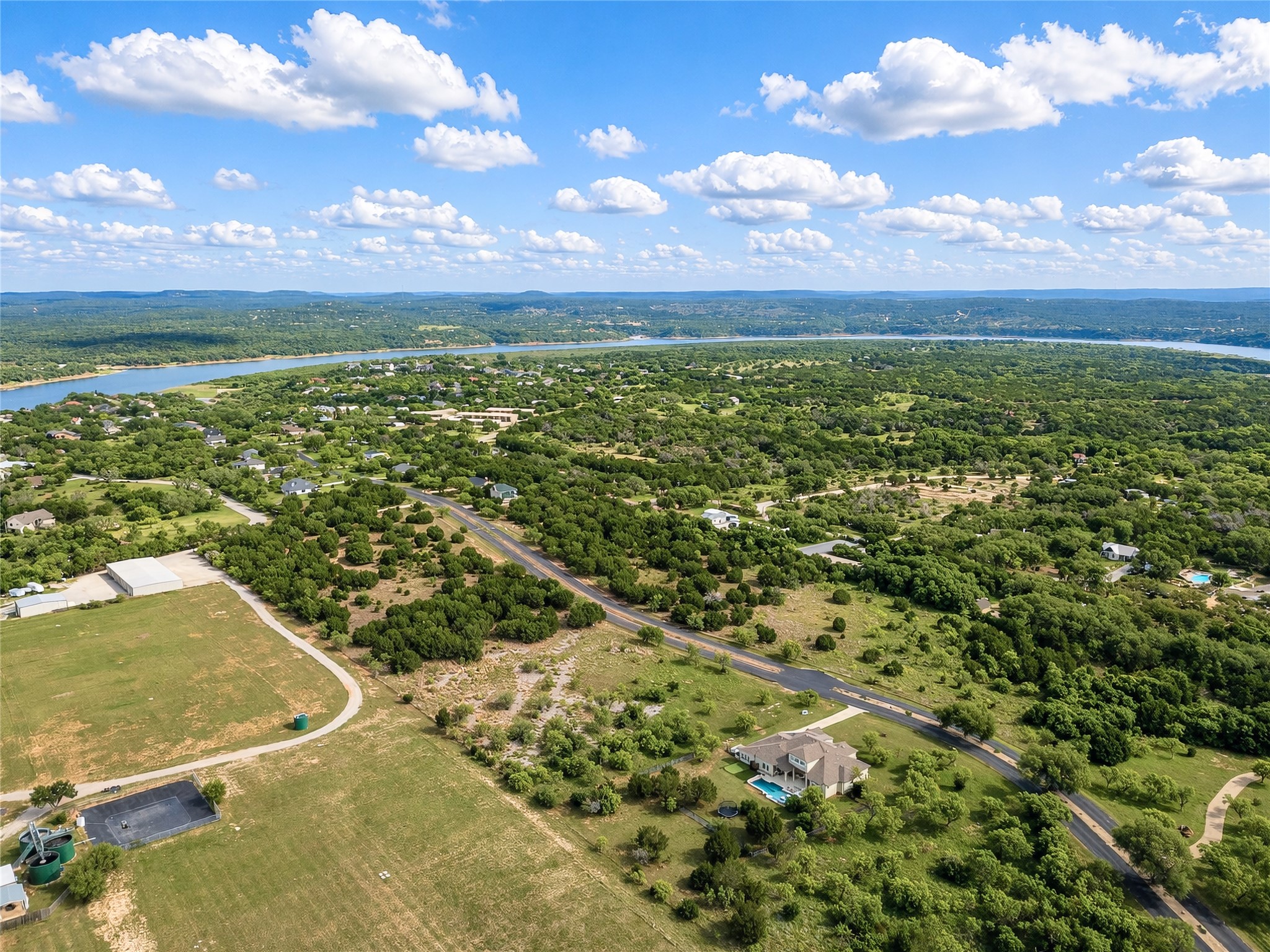 main property photo 12