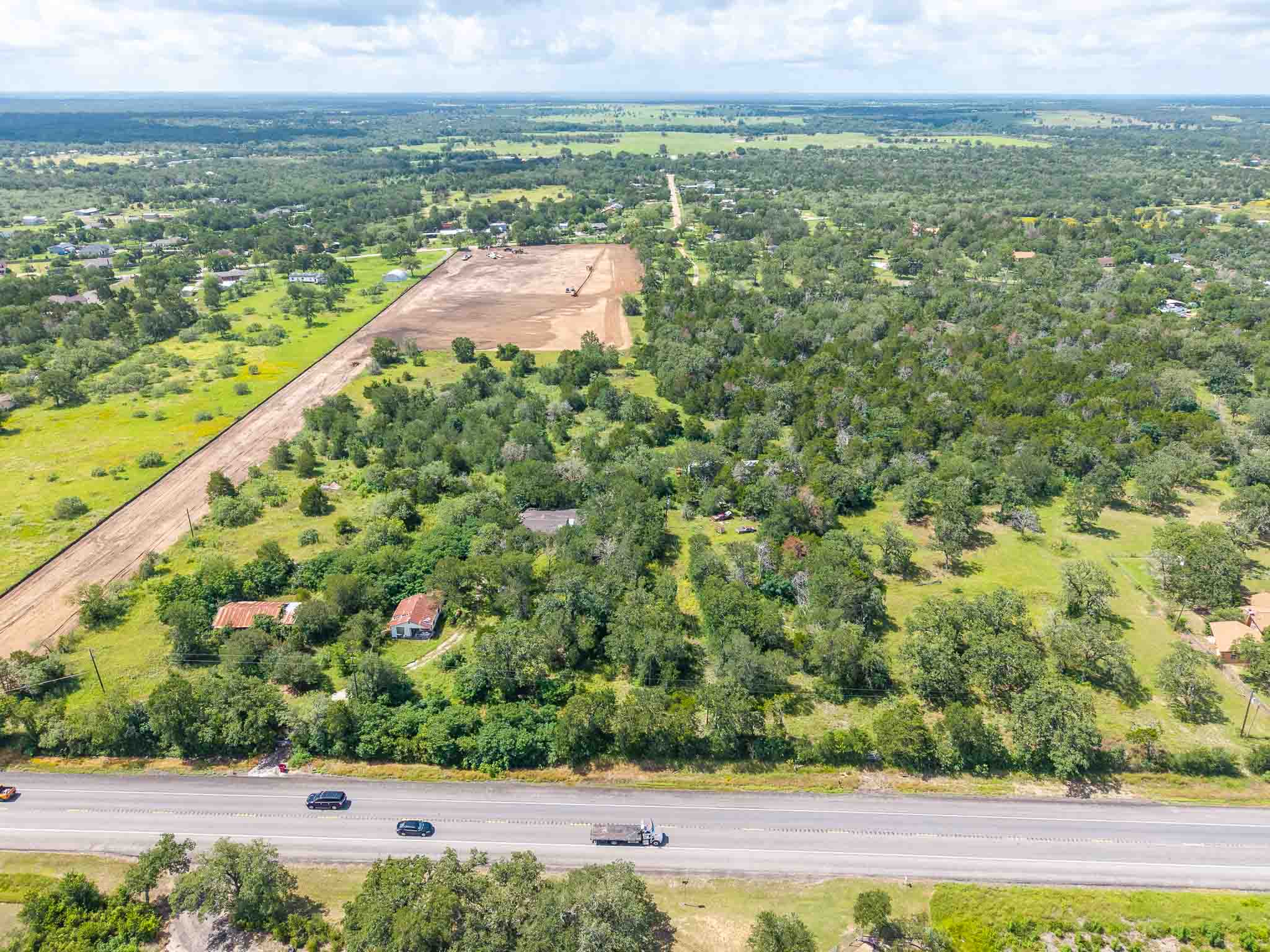 main property photo 6