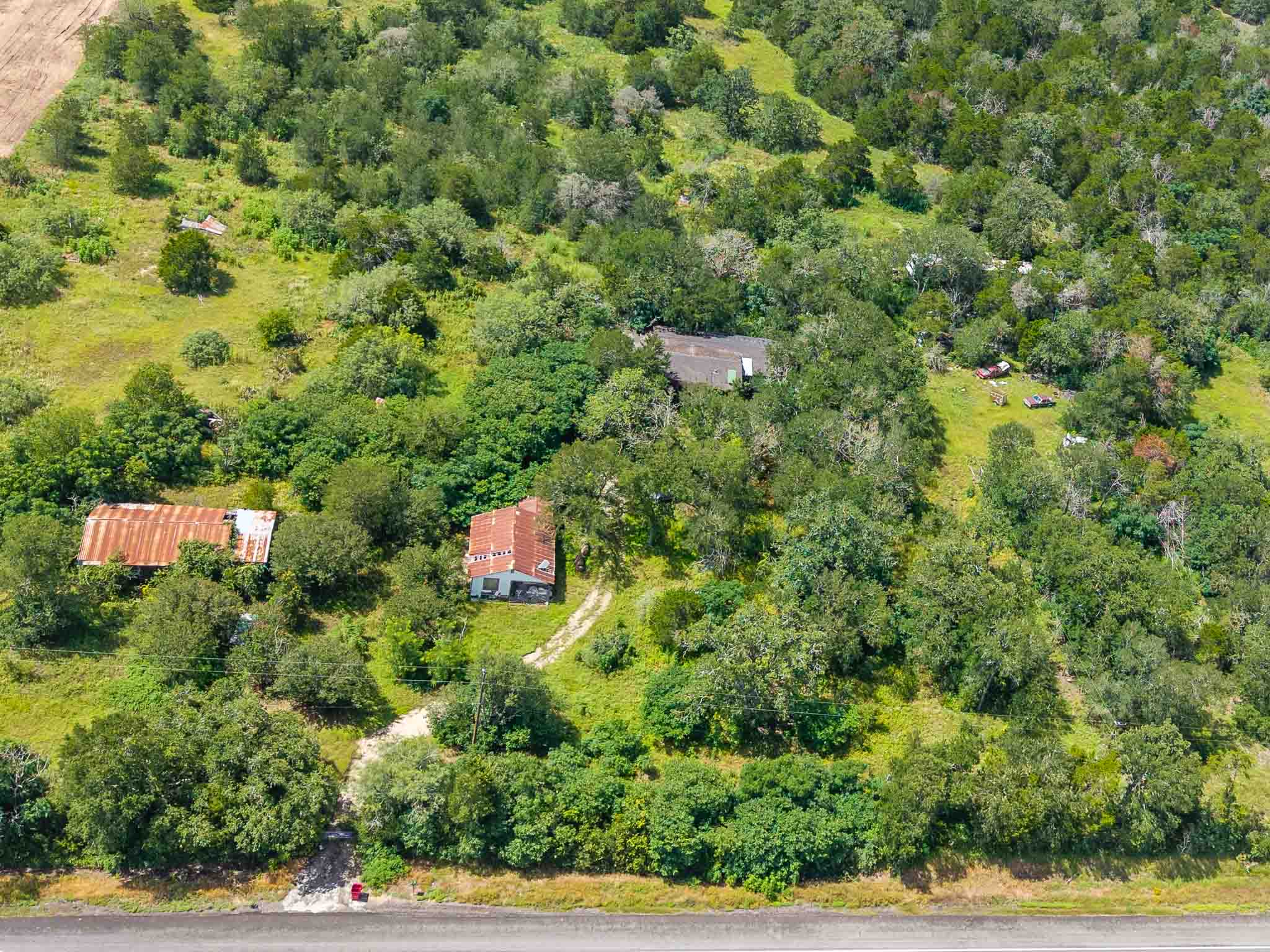 main property photo 7