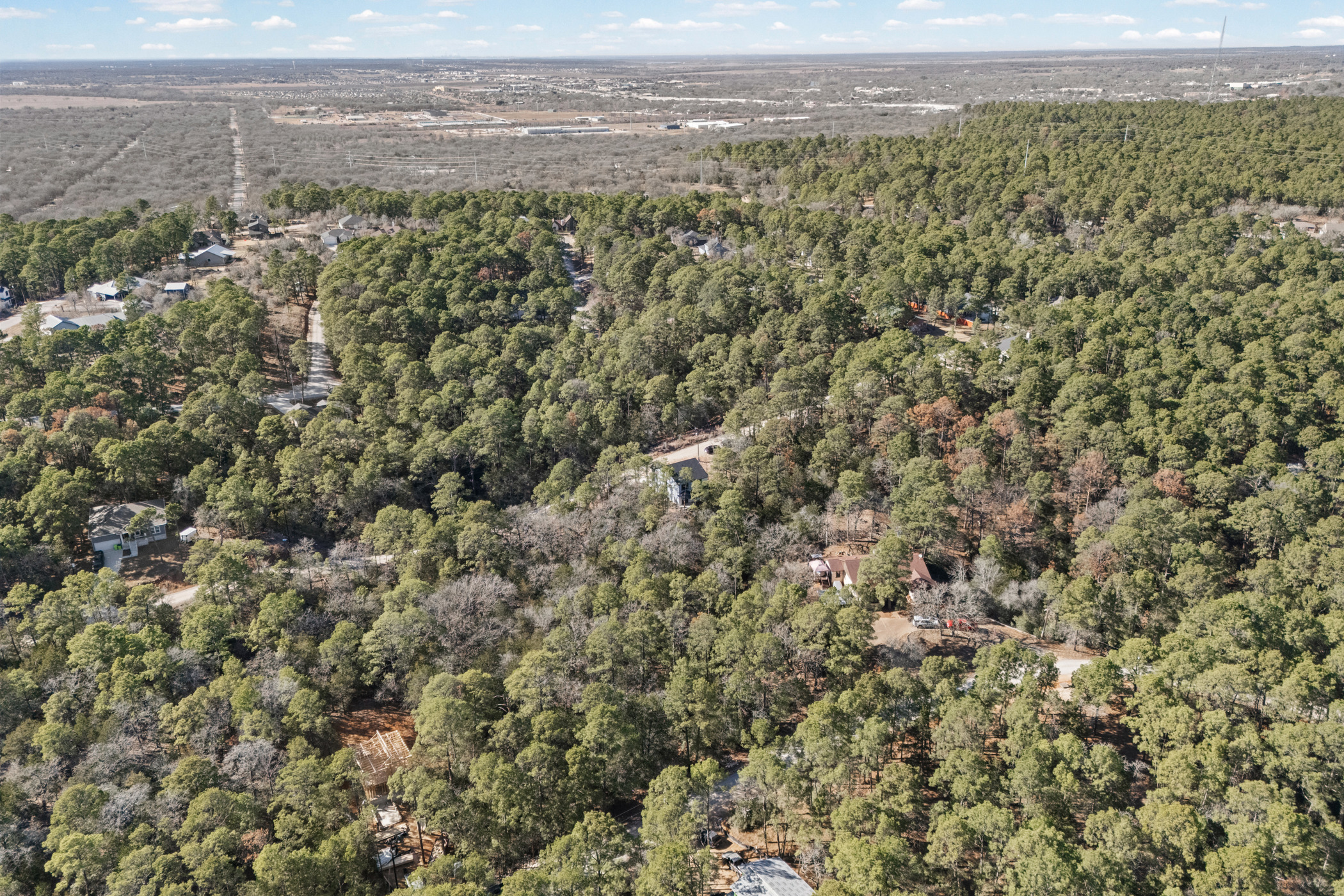 main property photo 28