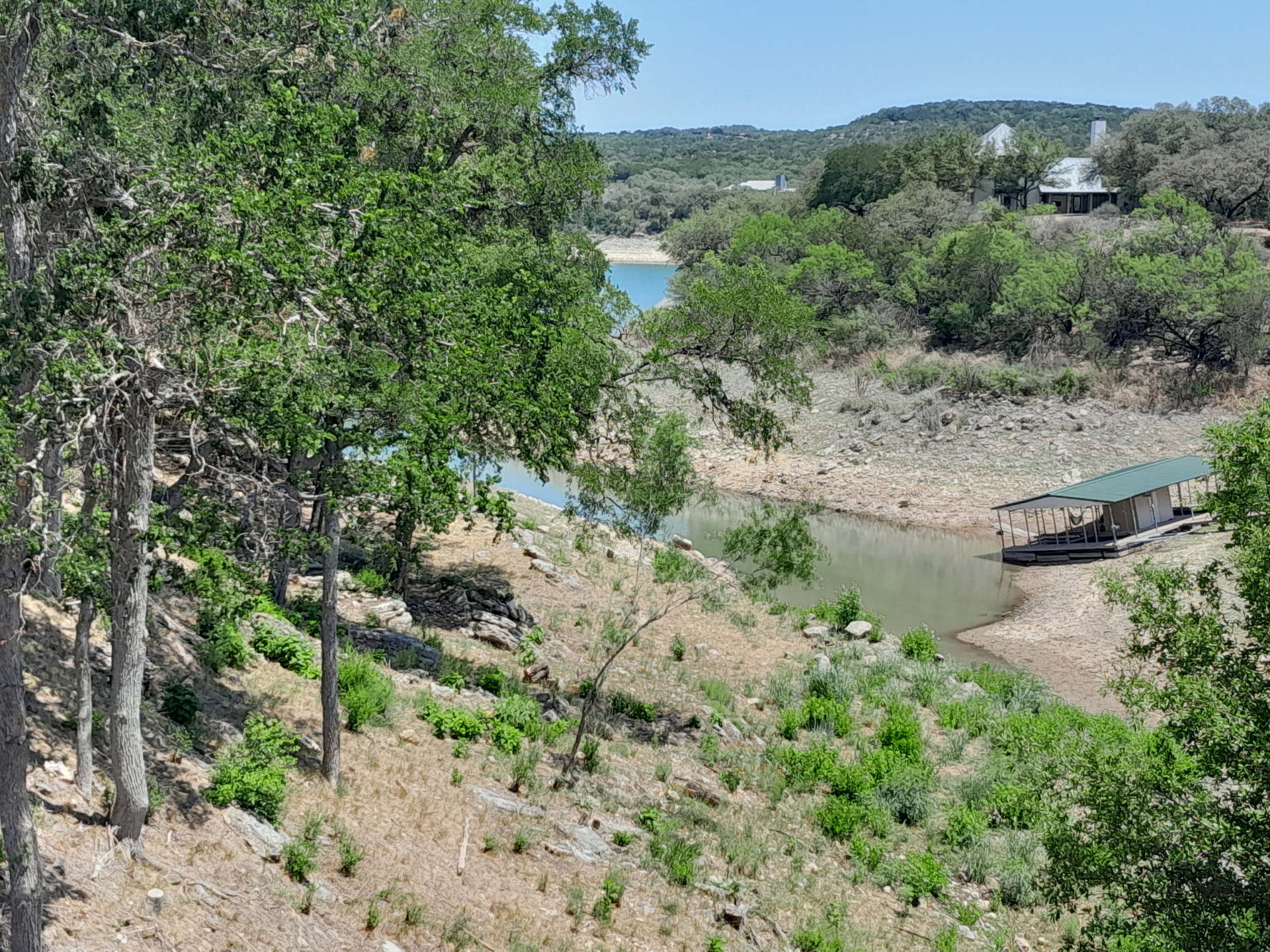 main property photo 6