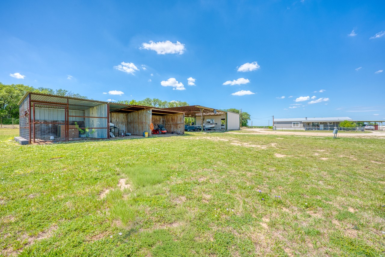 main property photo 27