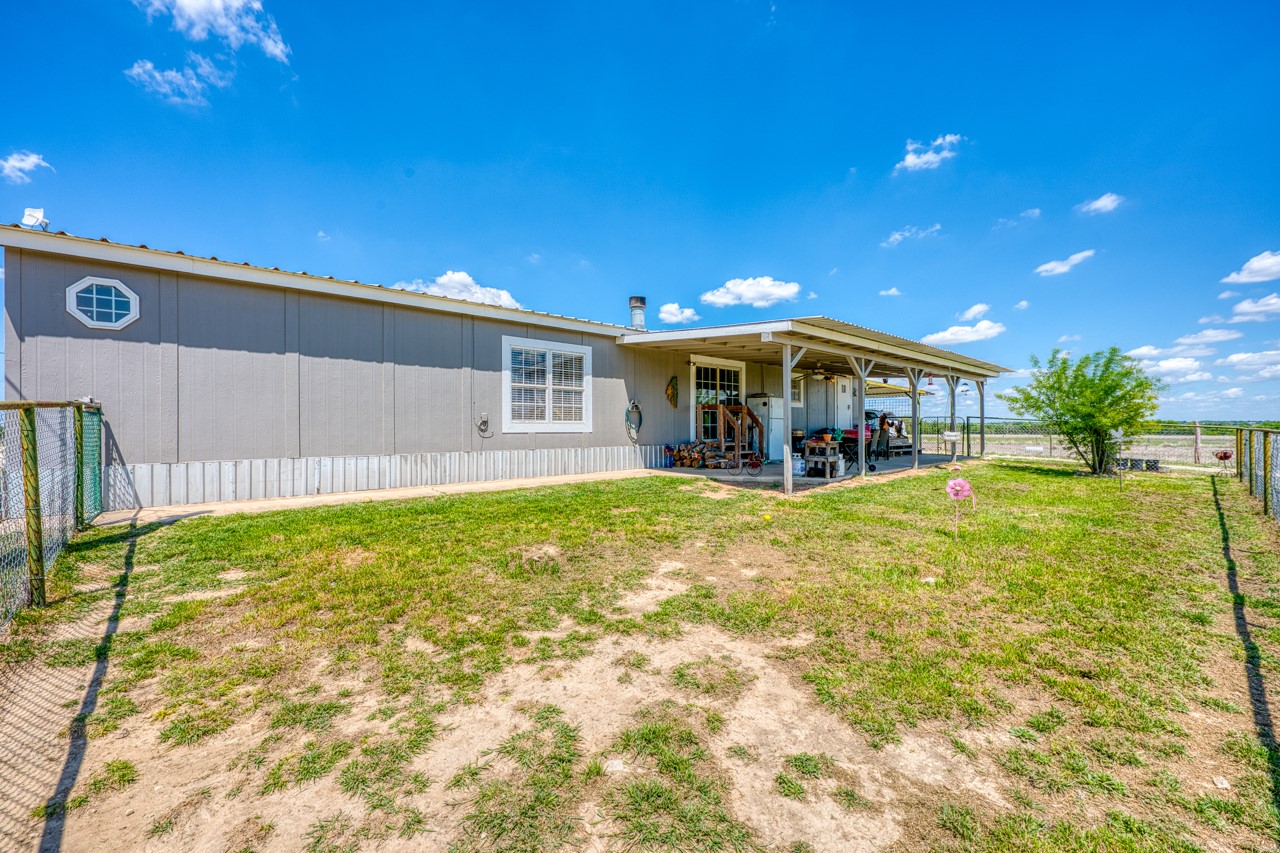 main property photo 7