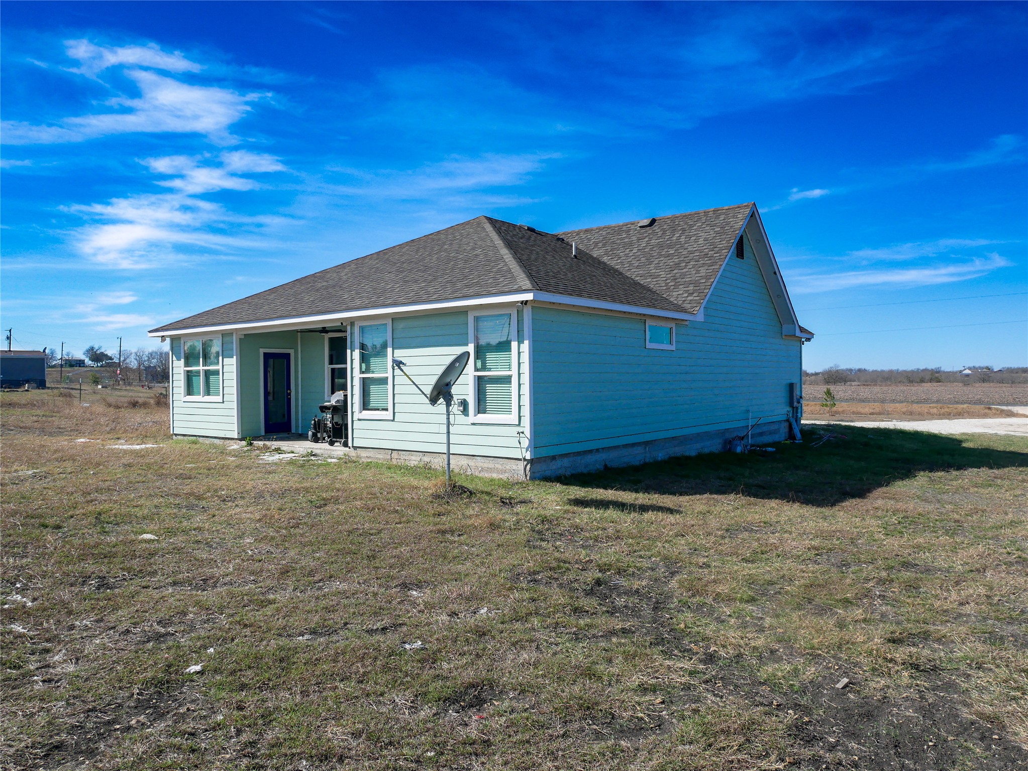 main property photo 5