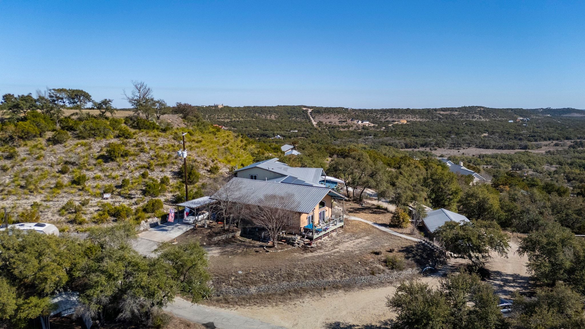 main property photo 35