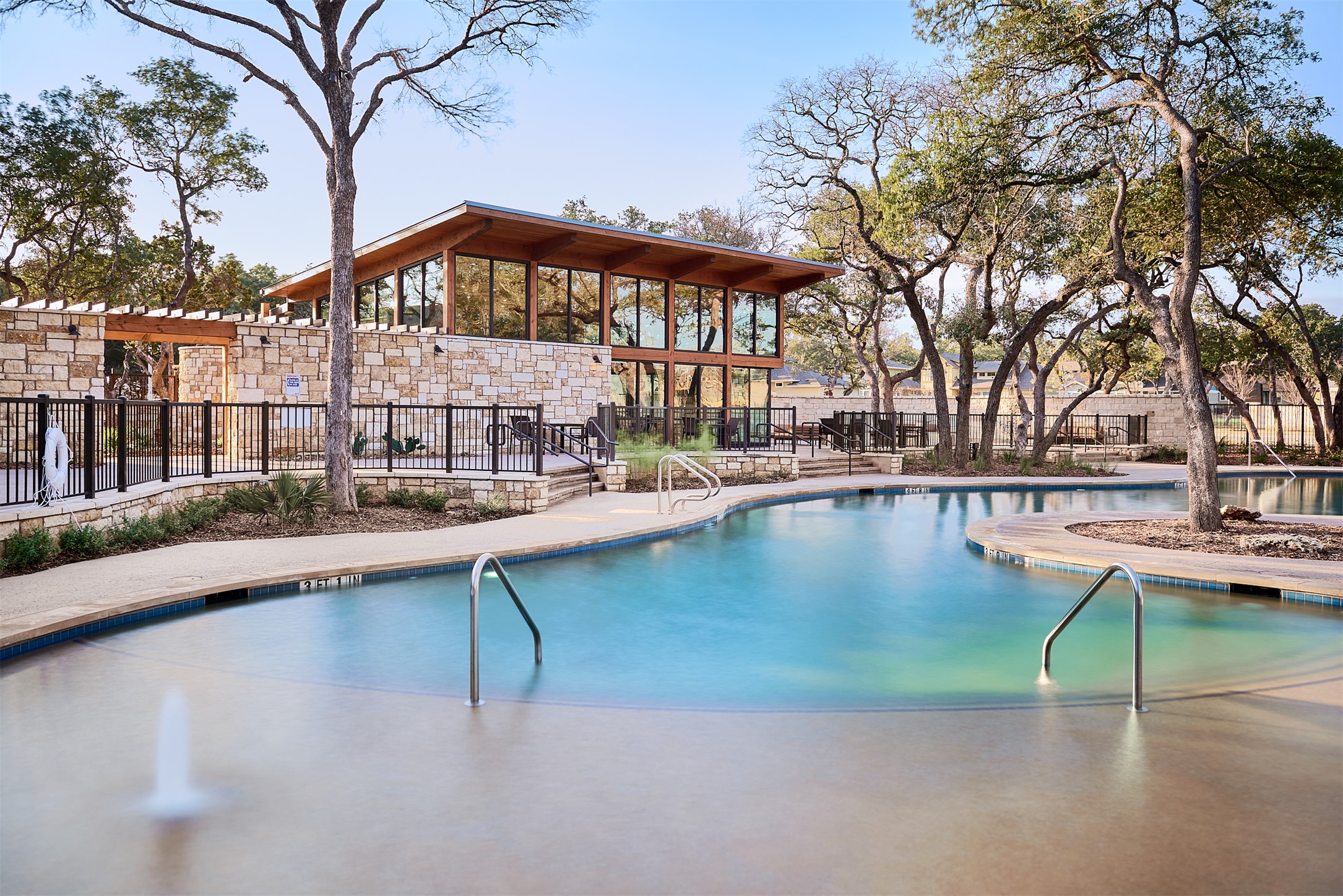 main property photo 31