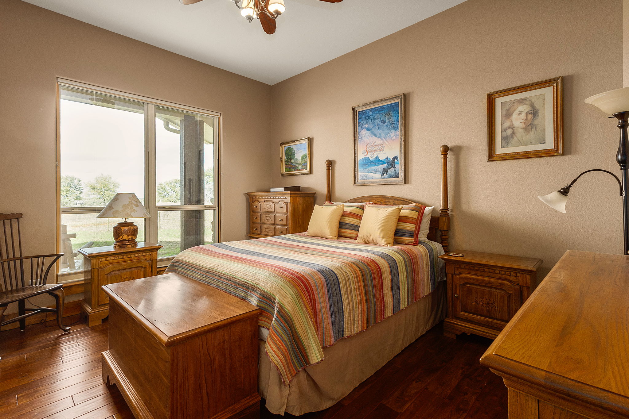 main property photo 16