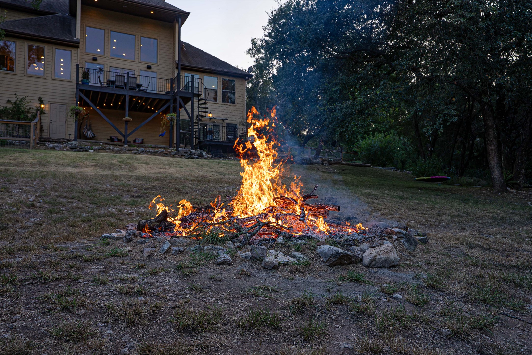 main property photo 38