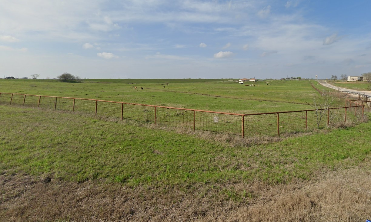 main property photo 12