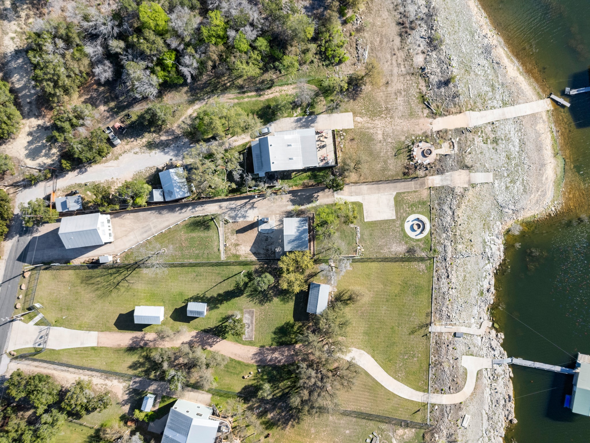 main property photo 35