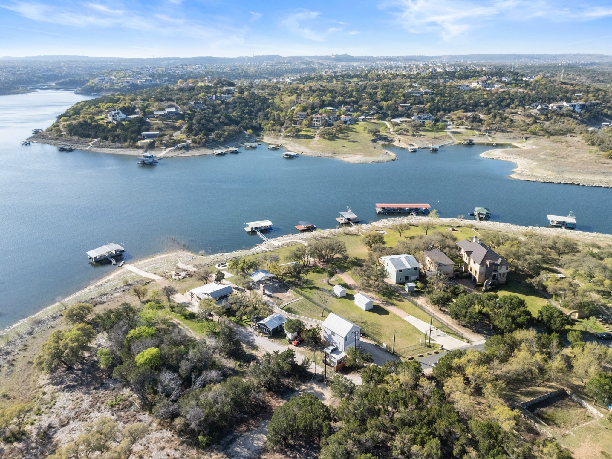 main property photo 37