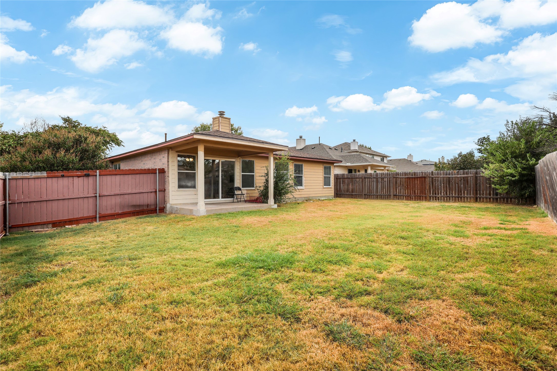main property photo 32