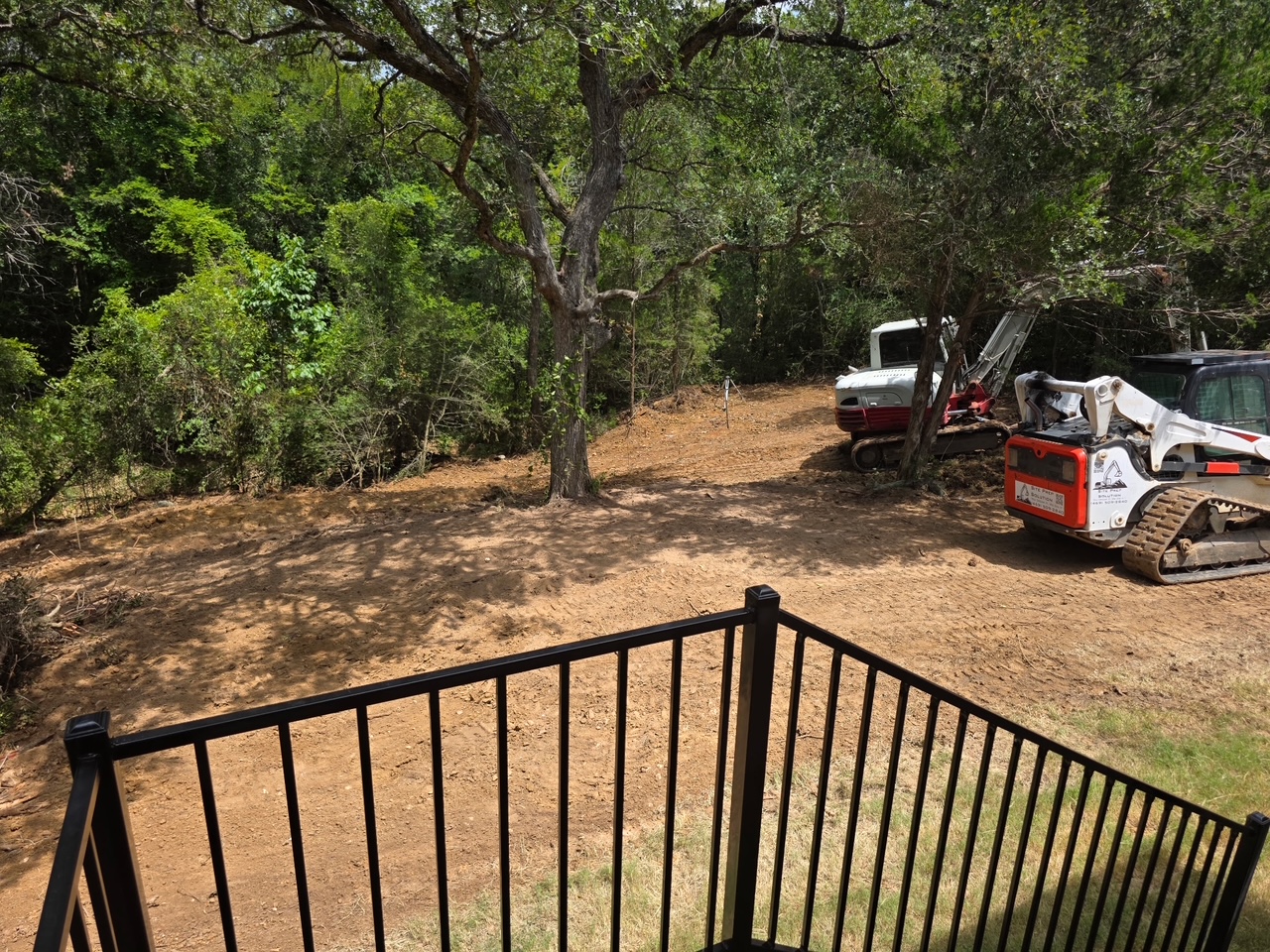 main property photo 34